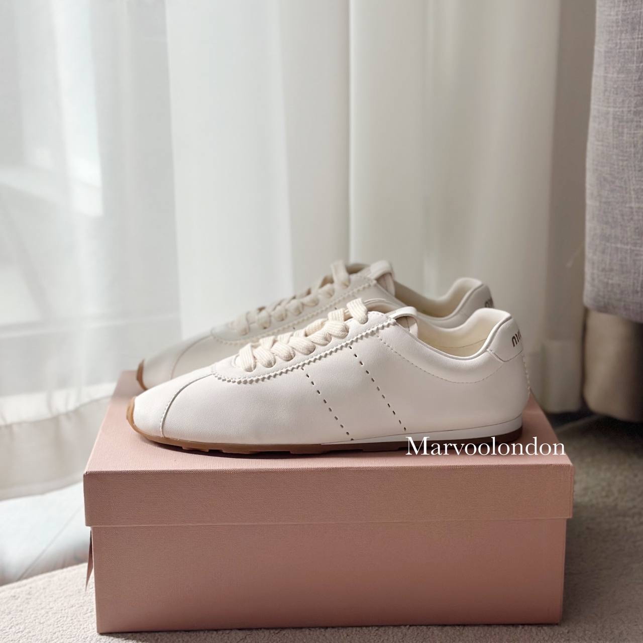 限時優惠✨訂貨📮MIUMIU PLUME sneaker    Size 35.5-39/40