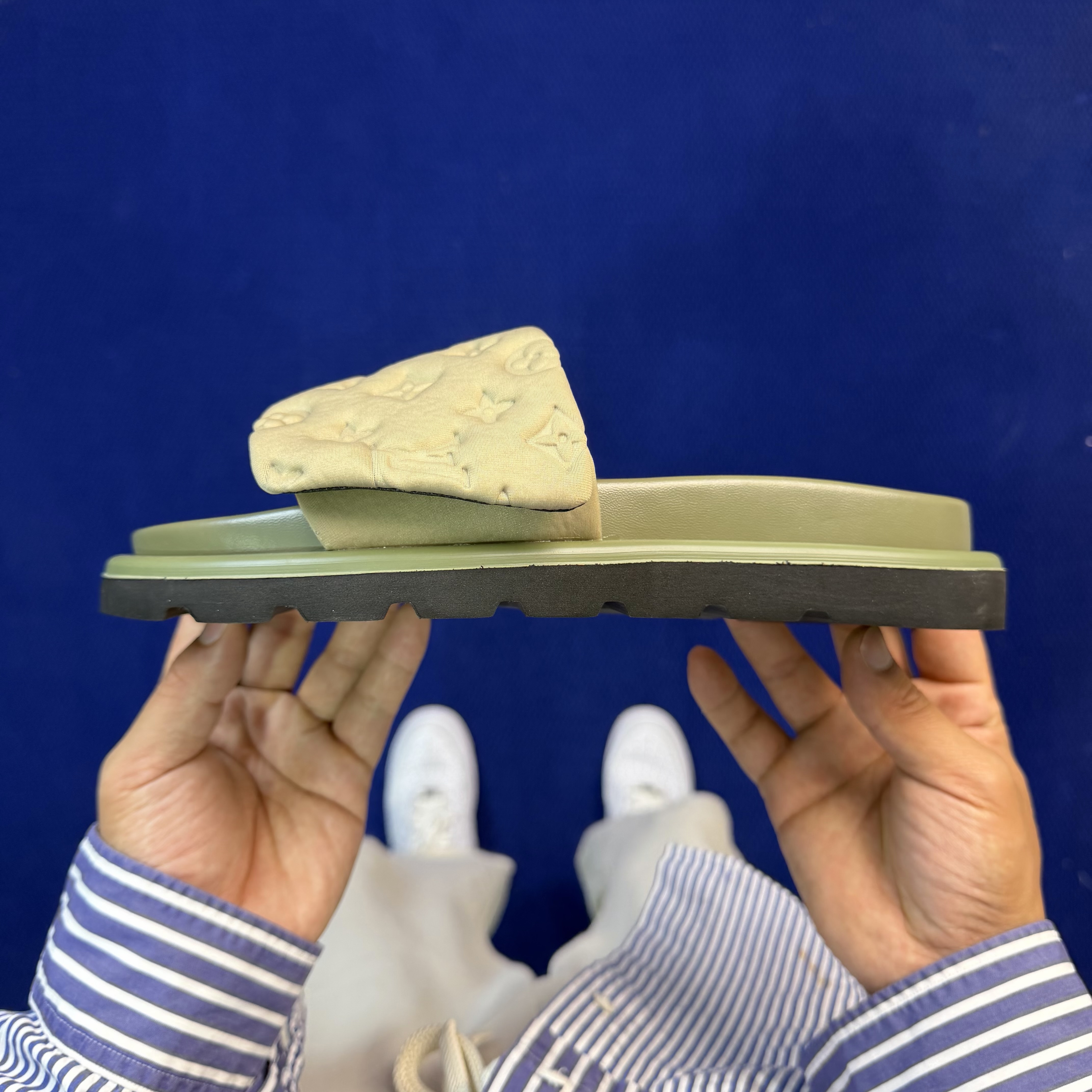 Louis Vuitton LV Pool Pillow Comfort Mule