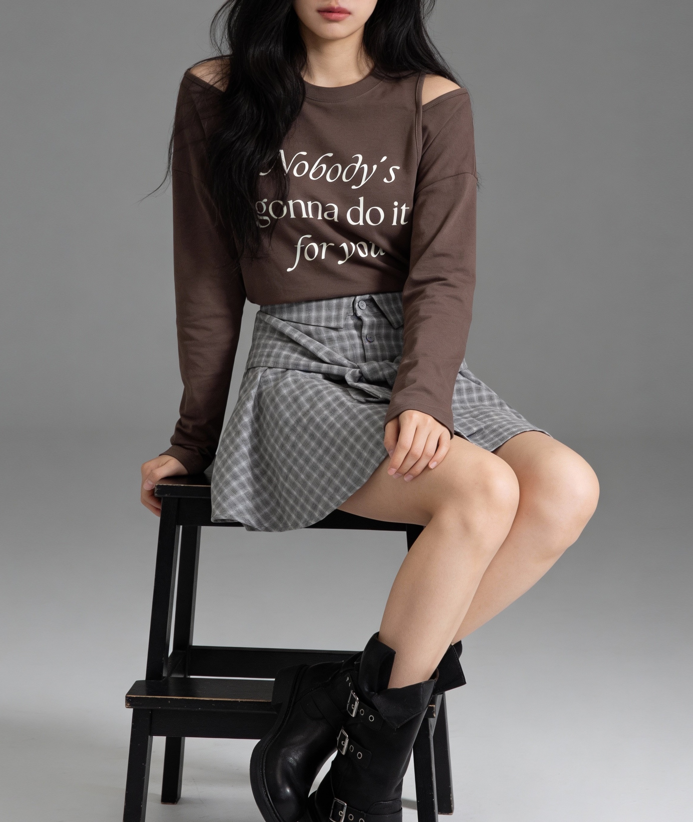 文字開衩長袖上衣＋格紋蝴蝶結百褶短裙褲套裝