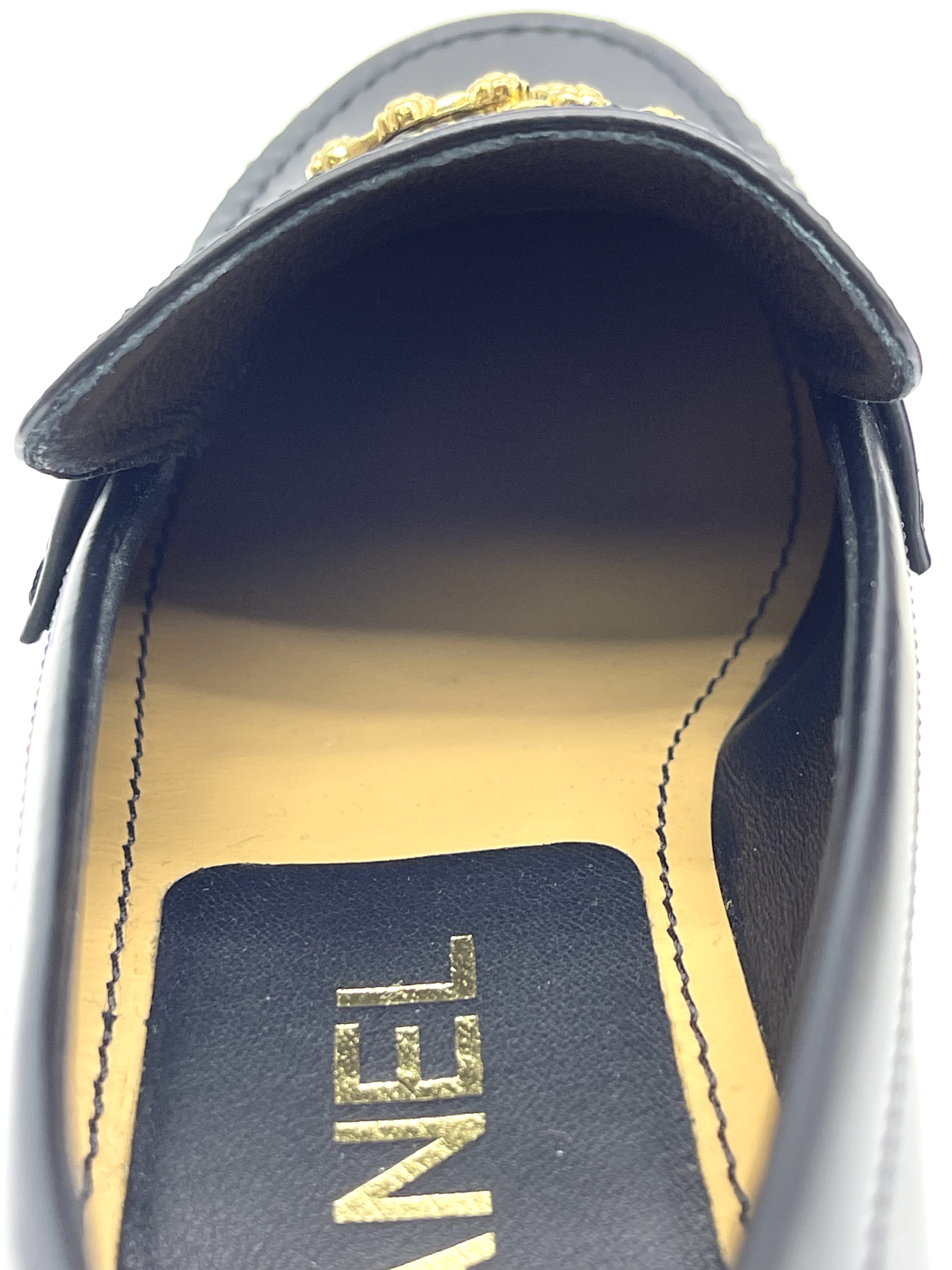 Pre-owned CHANEL CC Logo Loafer / Product Code: 27032331