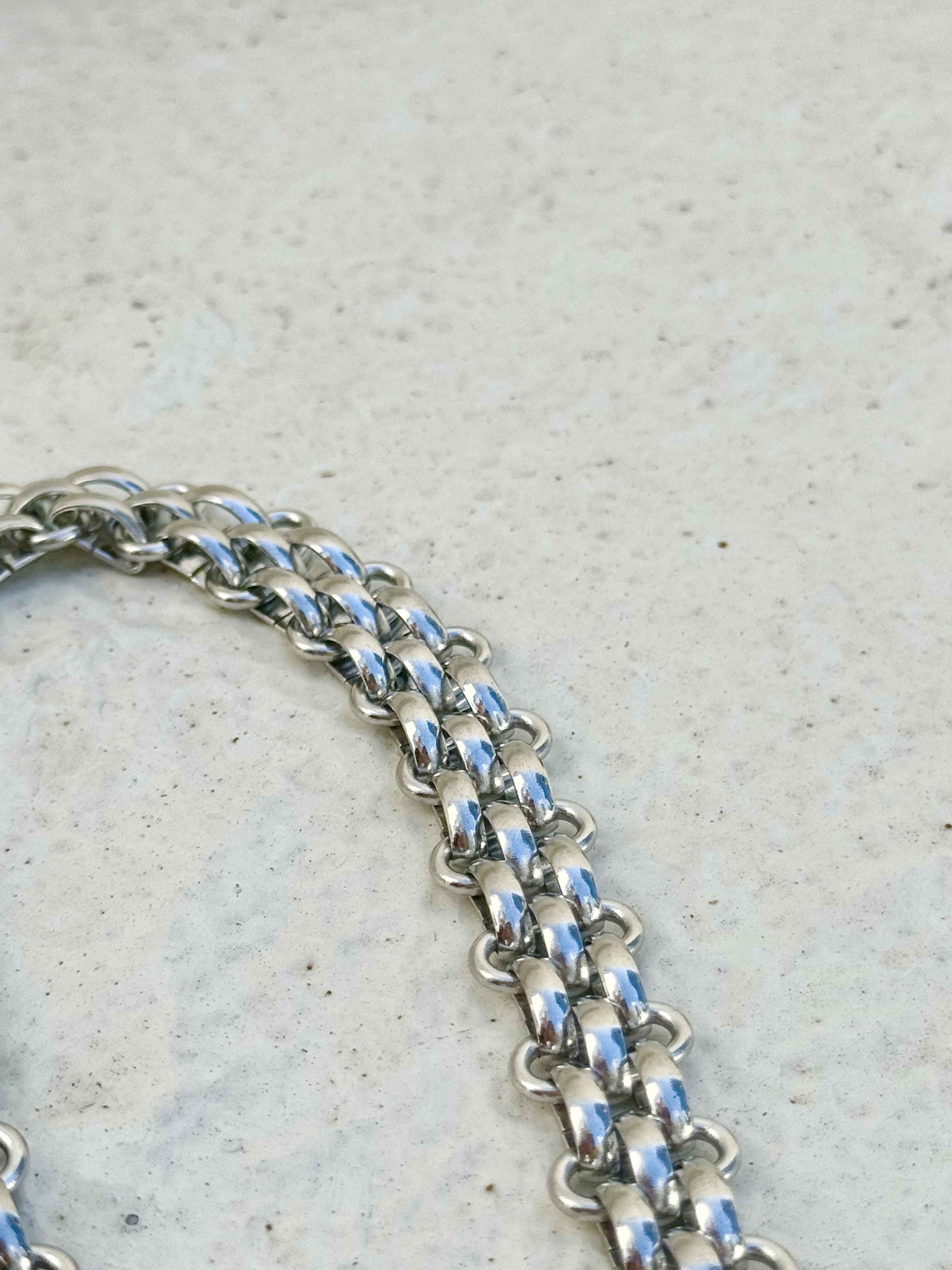 Sliver thick stainless necklace