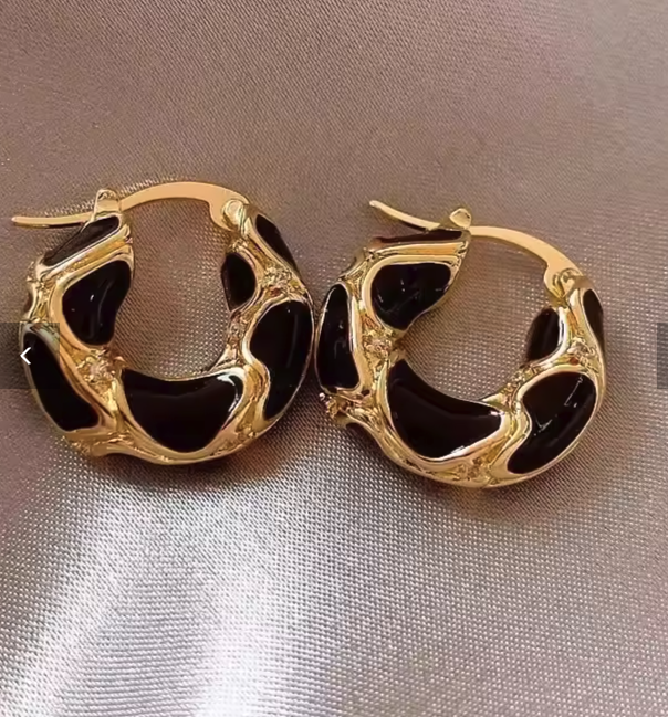 Sculpted Hoop Earrings