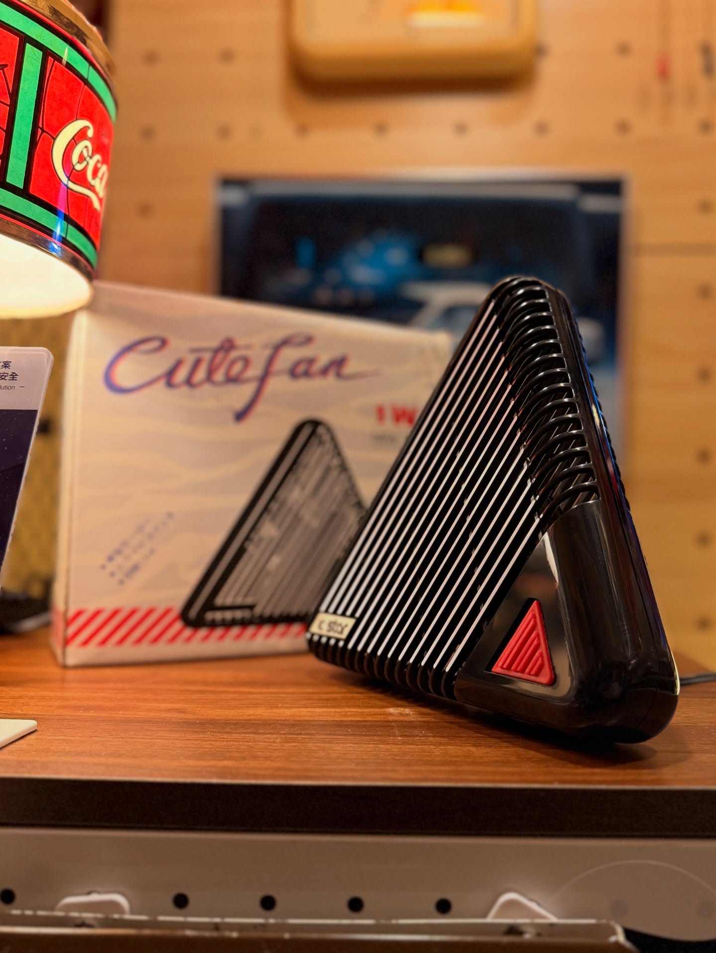 【昭和年代］IC STAR 1WD形 三角形座檯扇