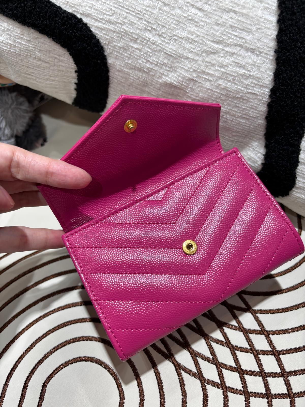 YSL SAINT LAURENT Caviar Cassandre Card Holder 粒紋小牛皮卡套  Card Holder Calfskin 100%Authentic, 99%New 