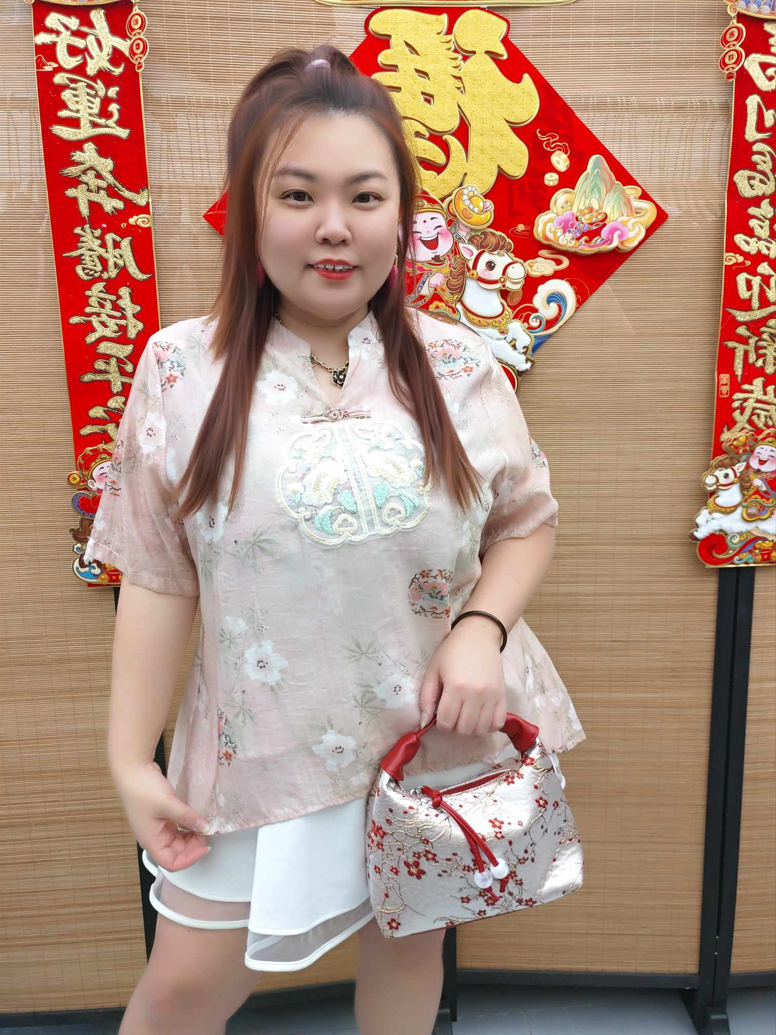 DDH11 小V领刺绣新中式冰丝棉麻上衣