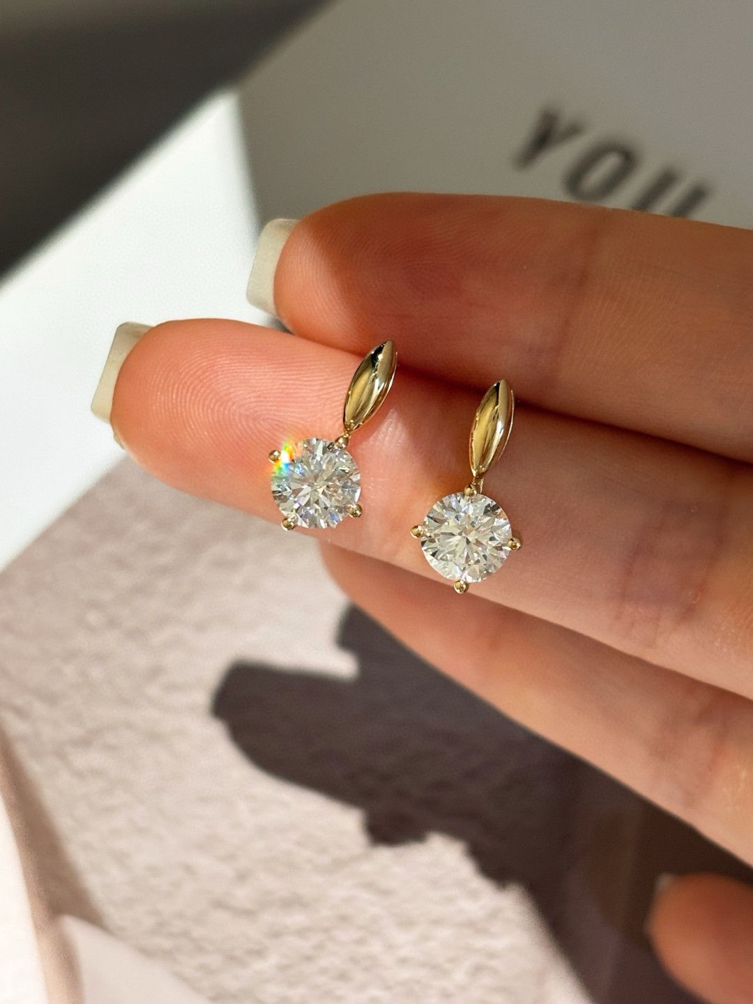 18K 培育鑽石耳環 D: 1.71ct/2