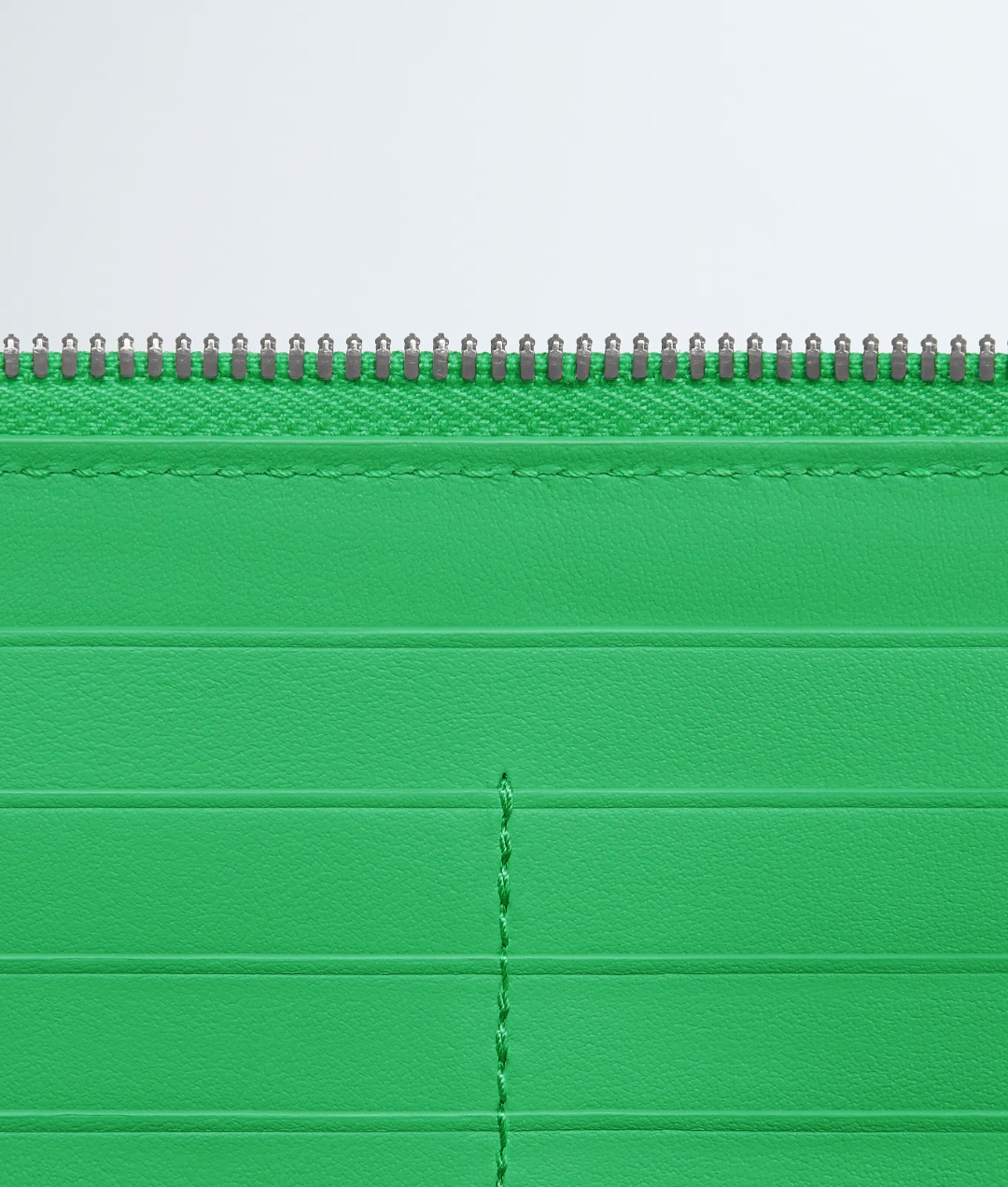 【頂級運單】BV Intrecciato Zip Around Wallet 編織拉鍊銀包