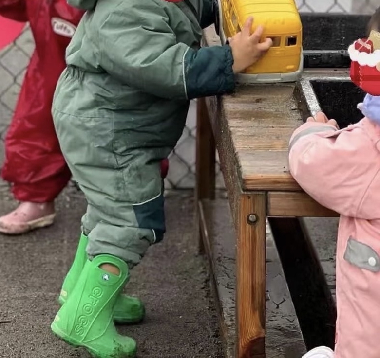 廠單 Cross彩虹色雨靴