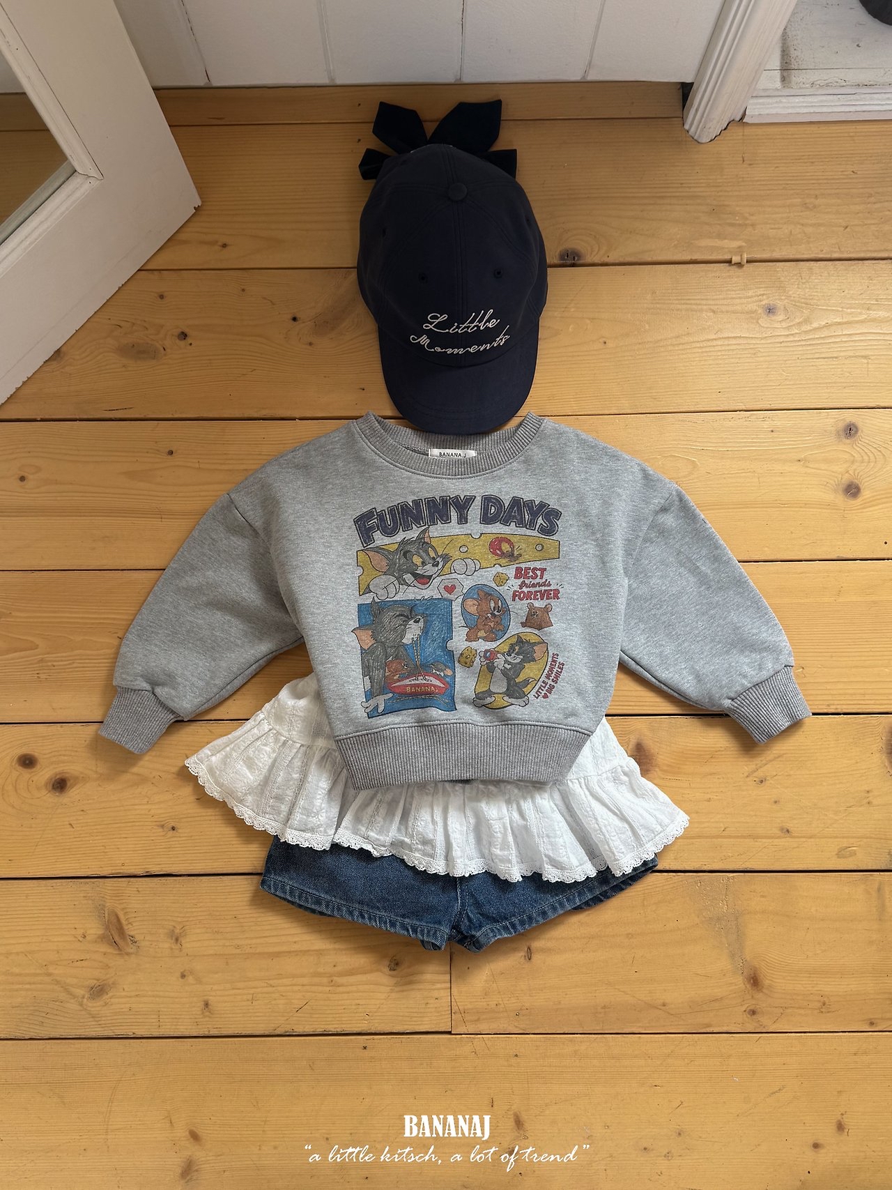 Bananaj | Funny Day Sweatshirt
