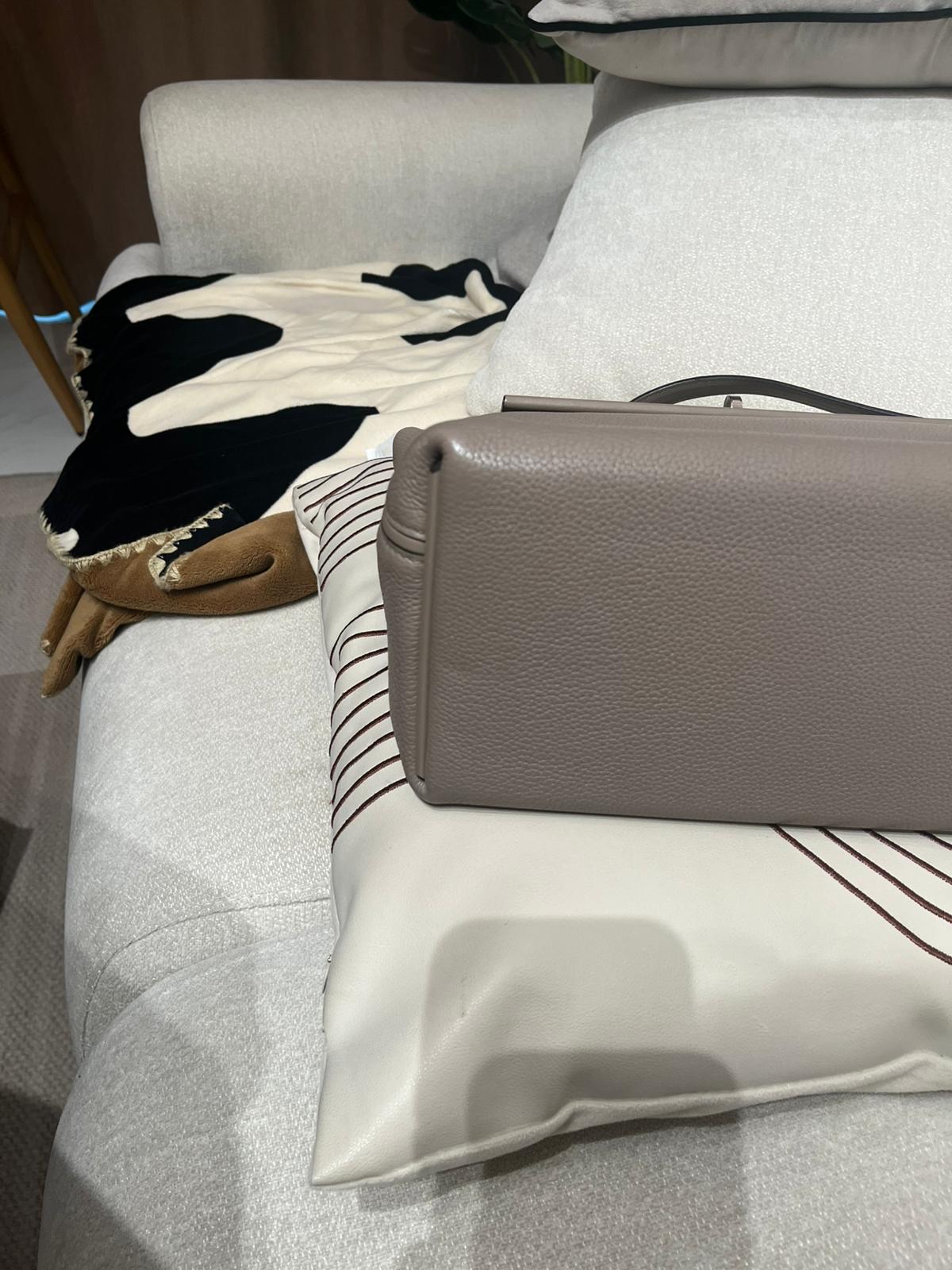 Hermes 2424 29cm Stamp C ASPHALTE/GRIS 100%Authentic, 95%New ✅專門店收據✅Dust bag ✅Box