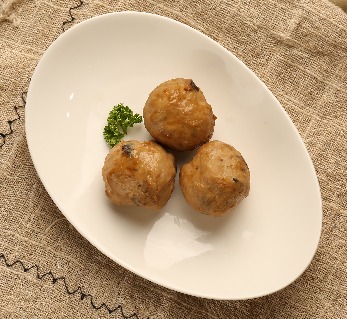 貢丸一包１８顆