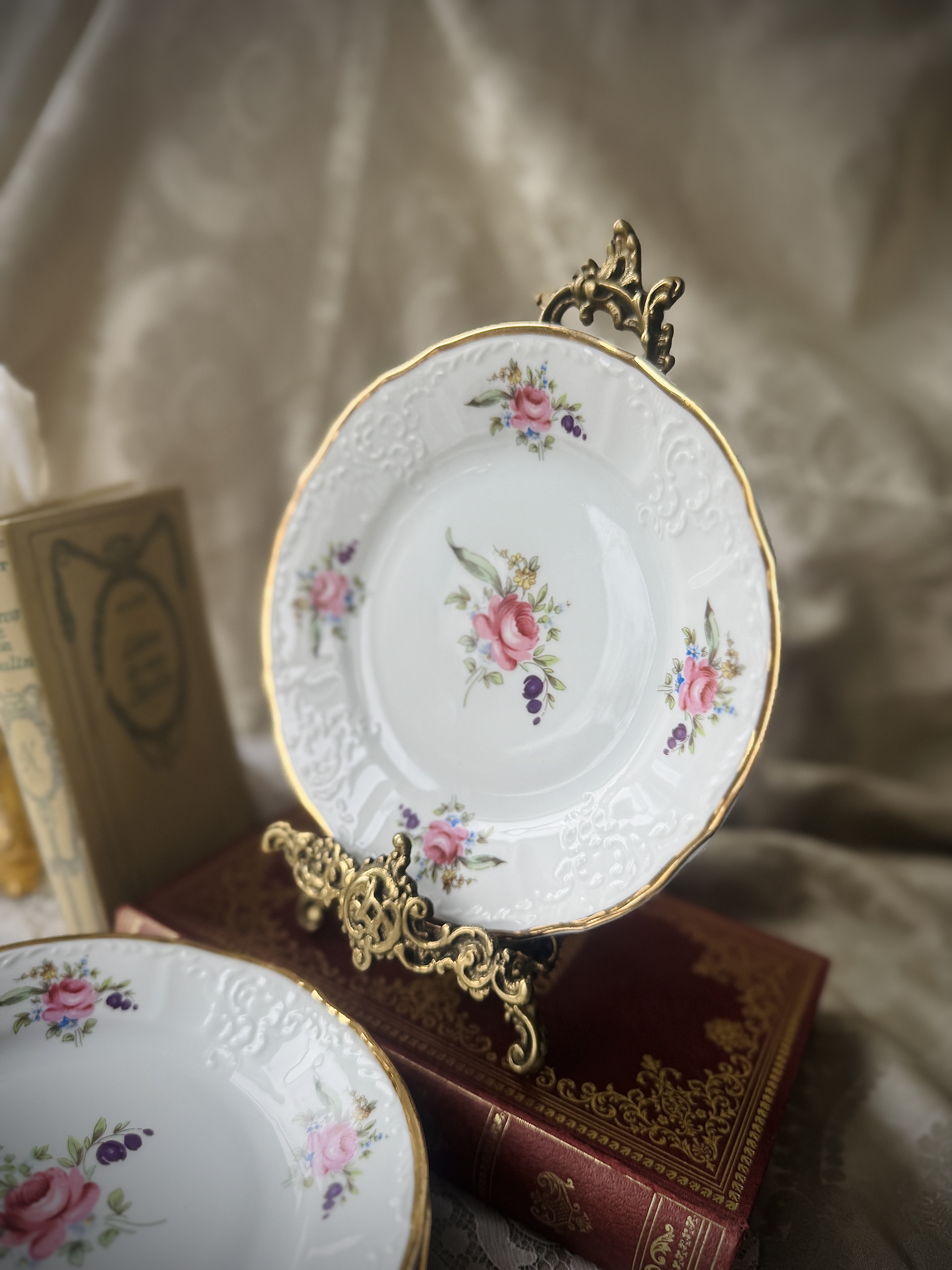 Vintage 1980s BERNADOTTE SONATA Czechoslovakian 7" Cake Plate (MT2443)