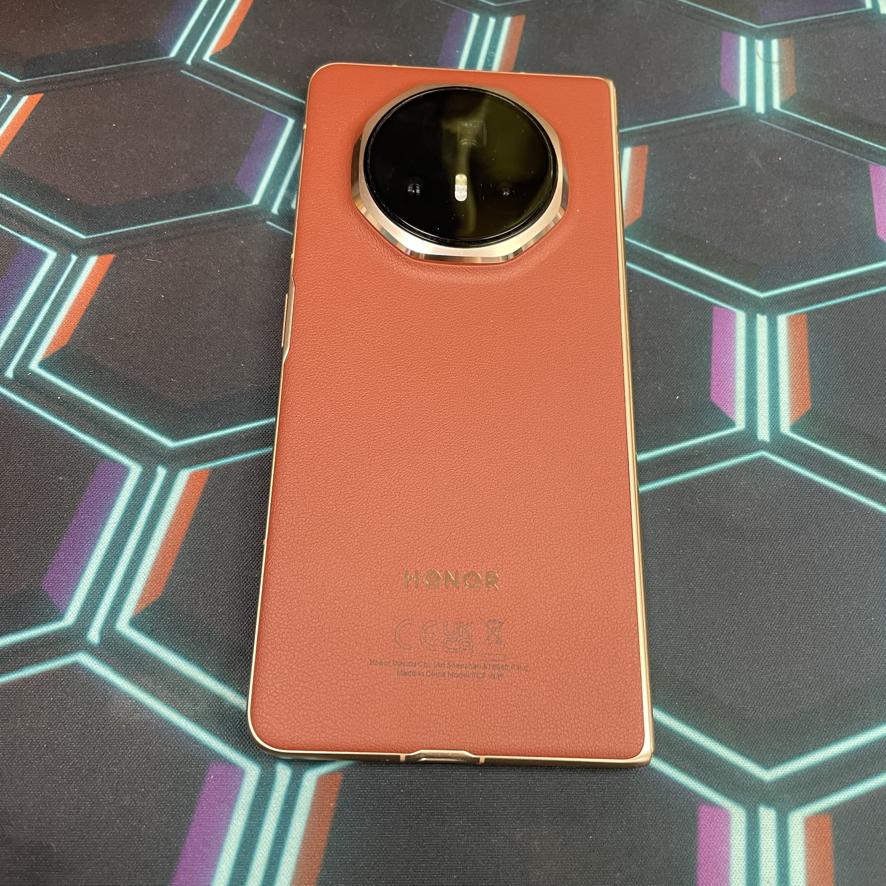 *8344 Honor Magic V3 完美機 12+512GB 紅色 red