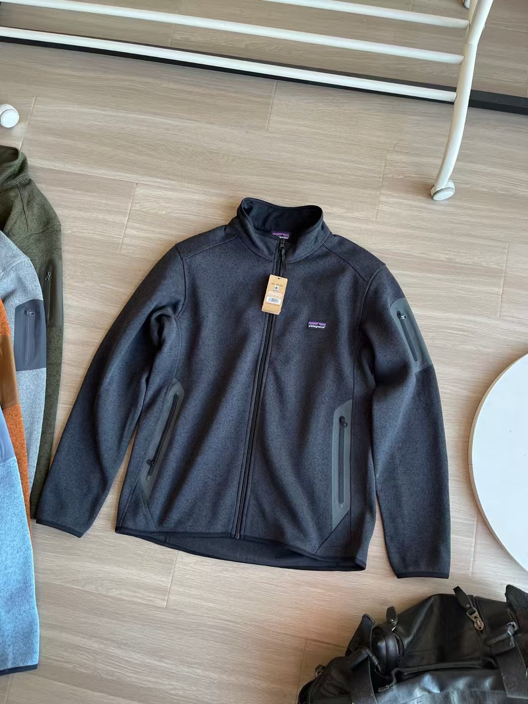 預訂 Pata gonia 輕量抓絨外套