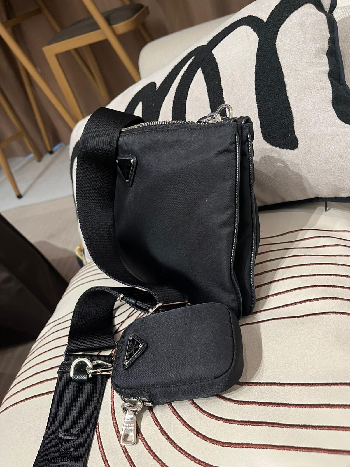 Prada re-edition re-nylon 2 way bag 100%Authentic,98%new ✅coin bag✅dust bag