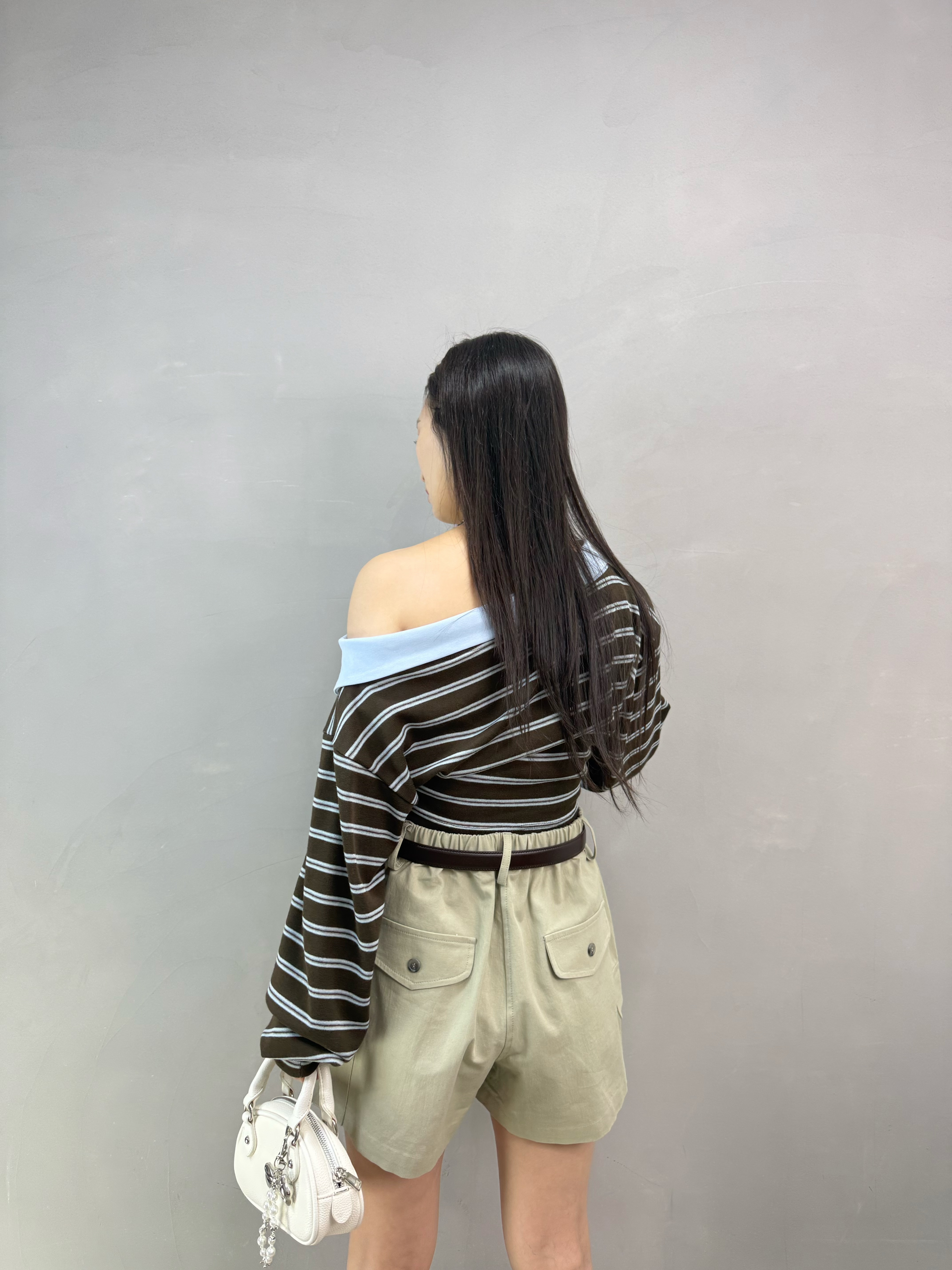 H13 Polo領扣鈕橫間top