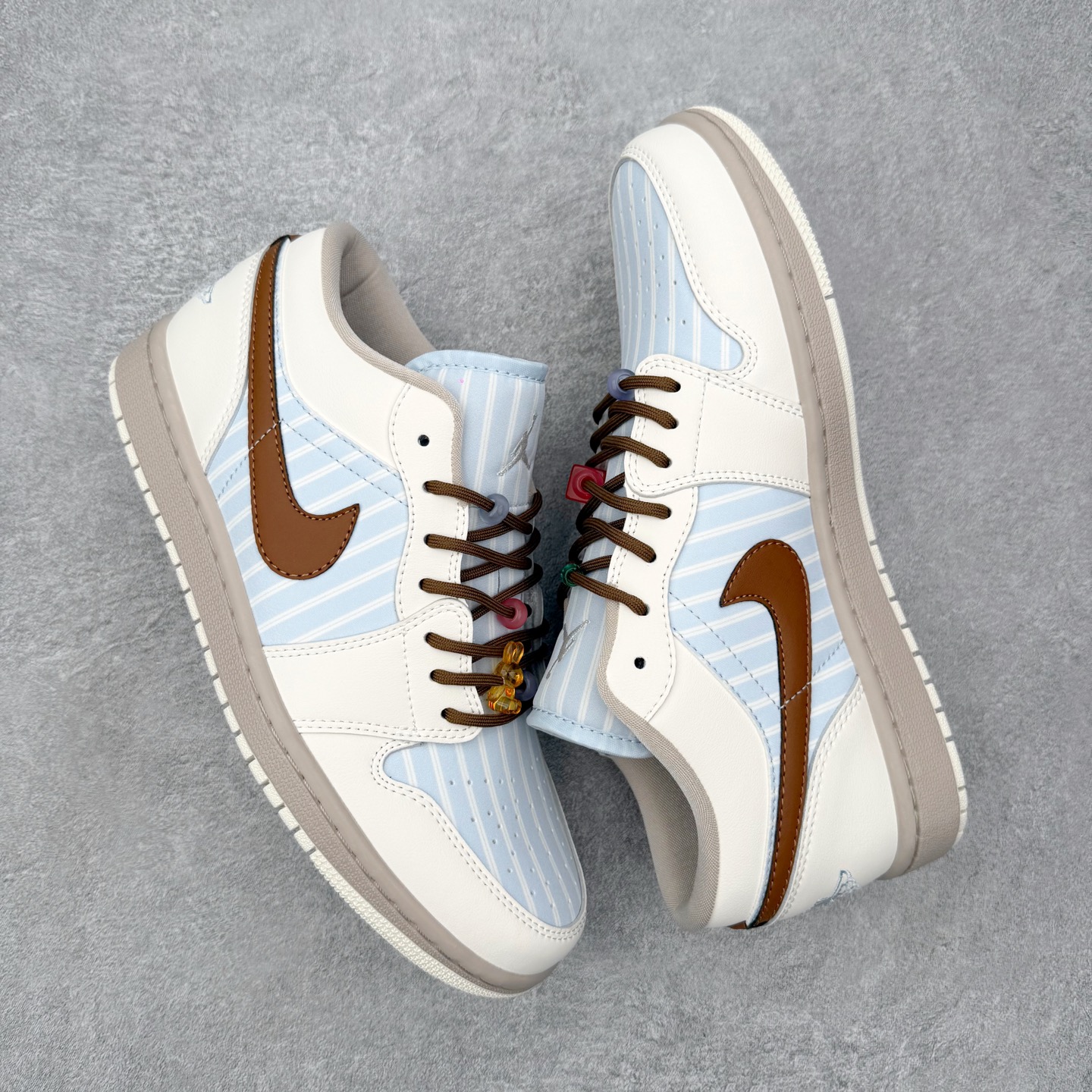 Nike Air Jordan 1 Low SE IR7553-422