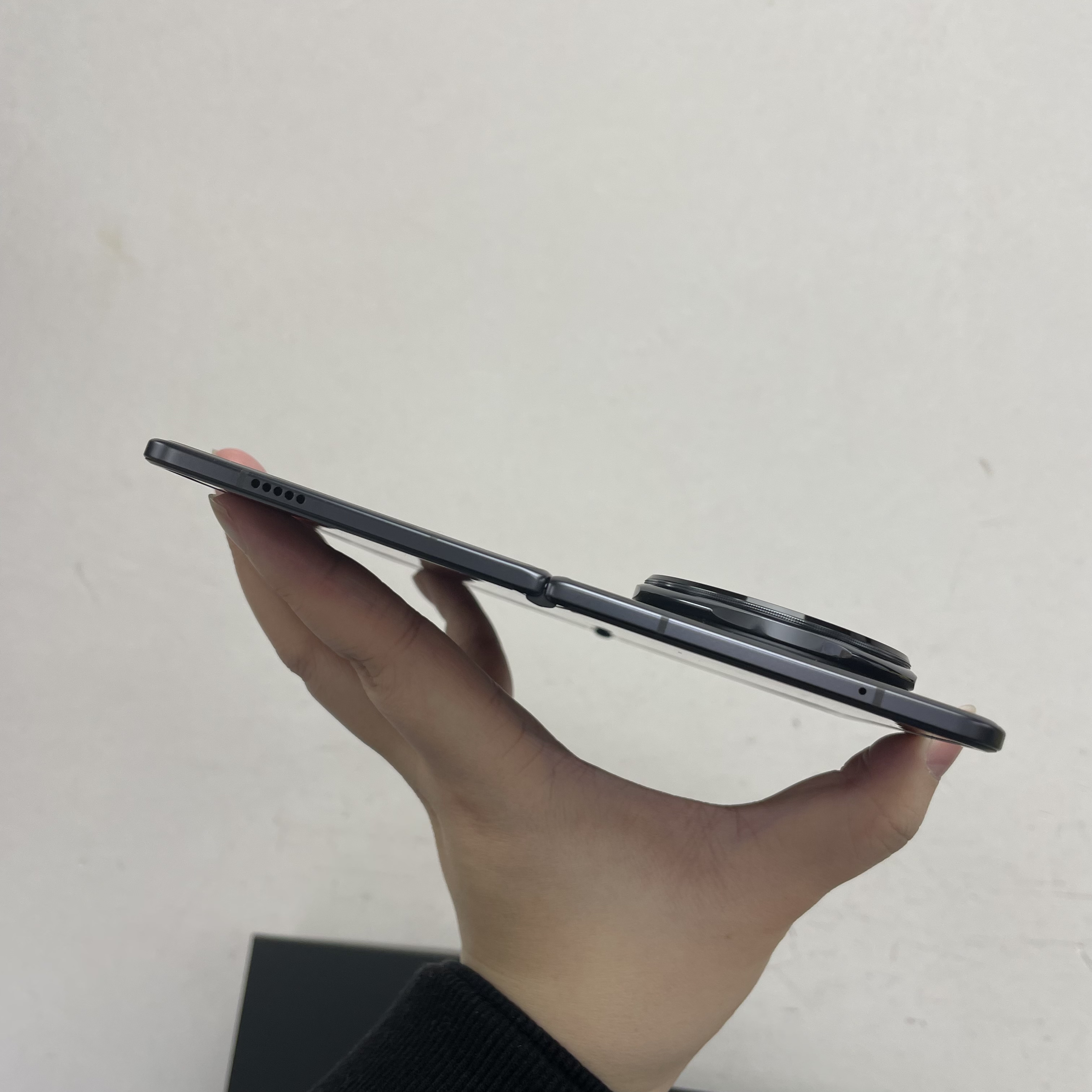 *5869 Honor Magic V5 勁靚機 16+512GB 黑色 black