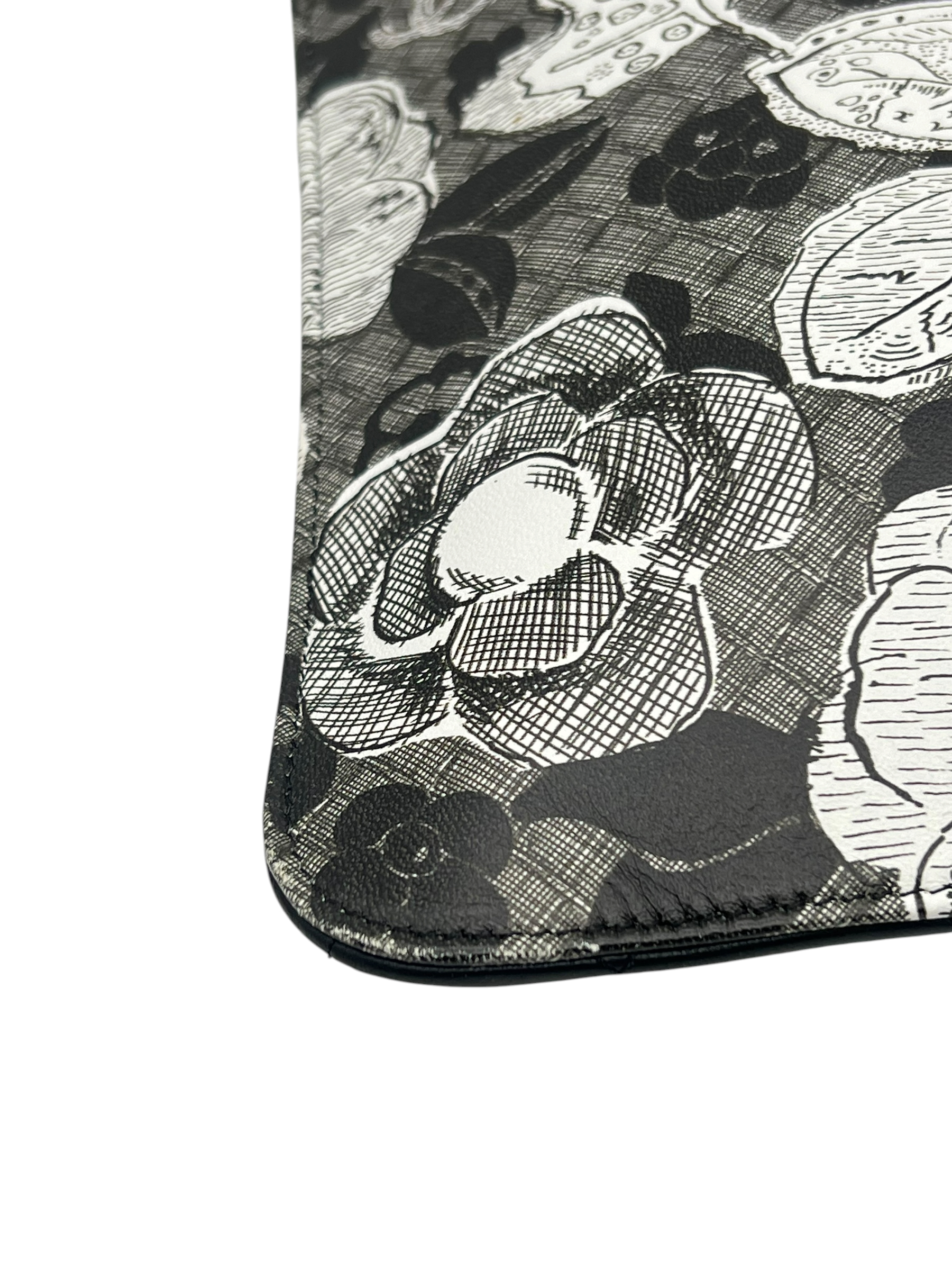 Pre-Owned CHANEL Camellia Printed Pouch / Product Code: 26051913