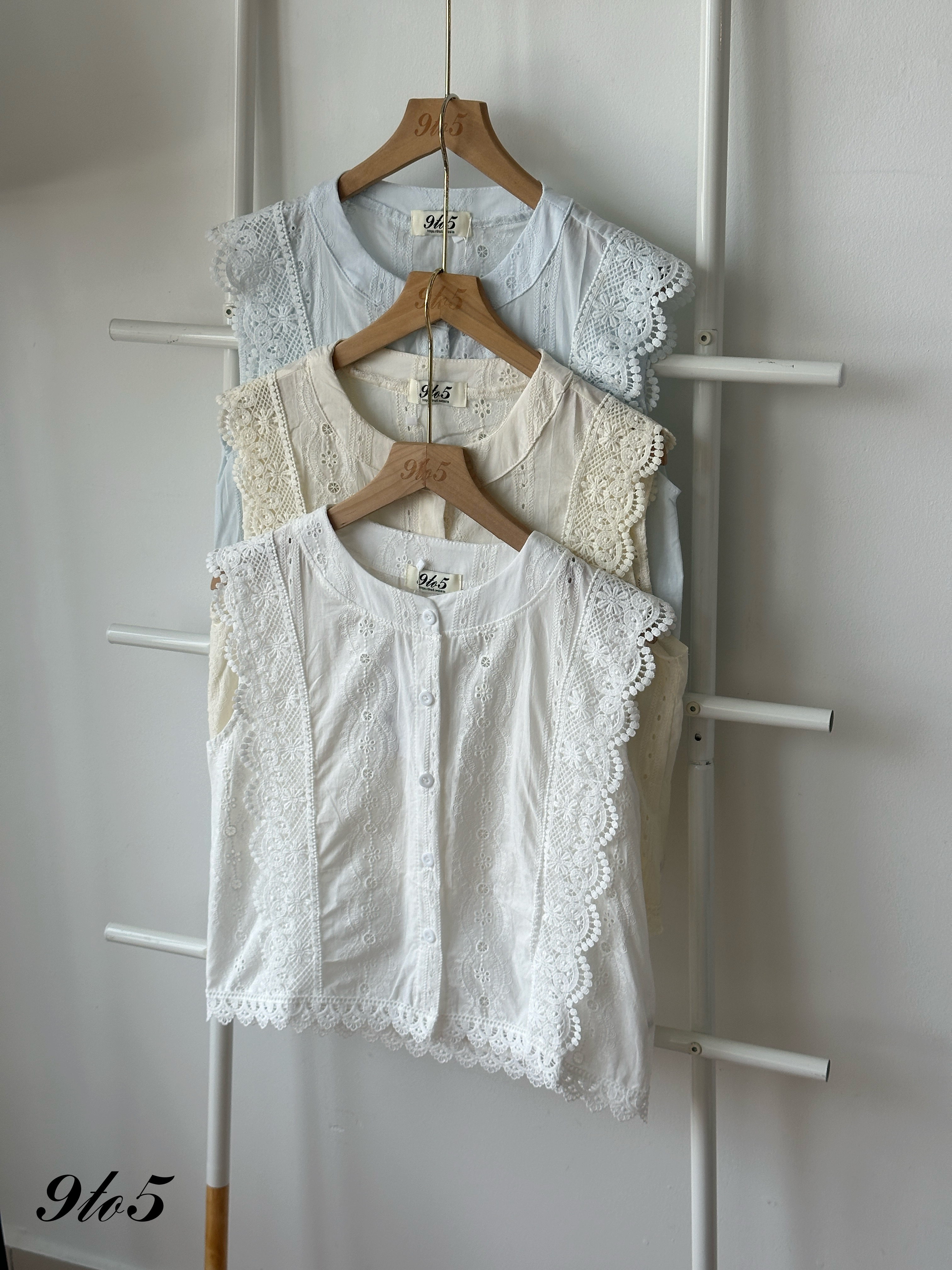 T4429 Lace Sleeve Floral Blouse - 3 Colors 