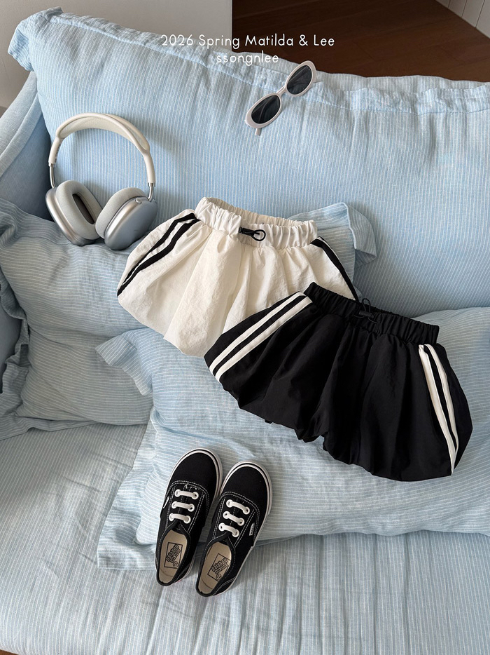 🇰🇷Matilda&Lee skirt