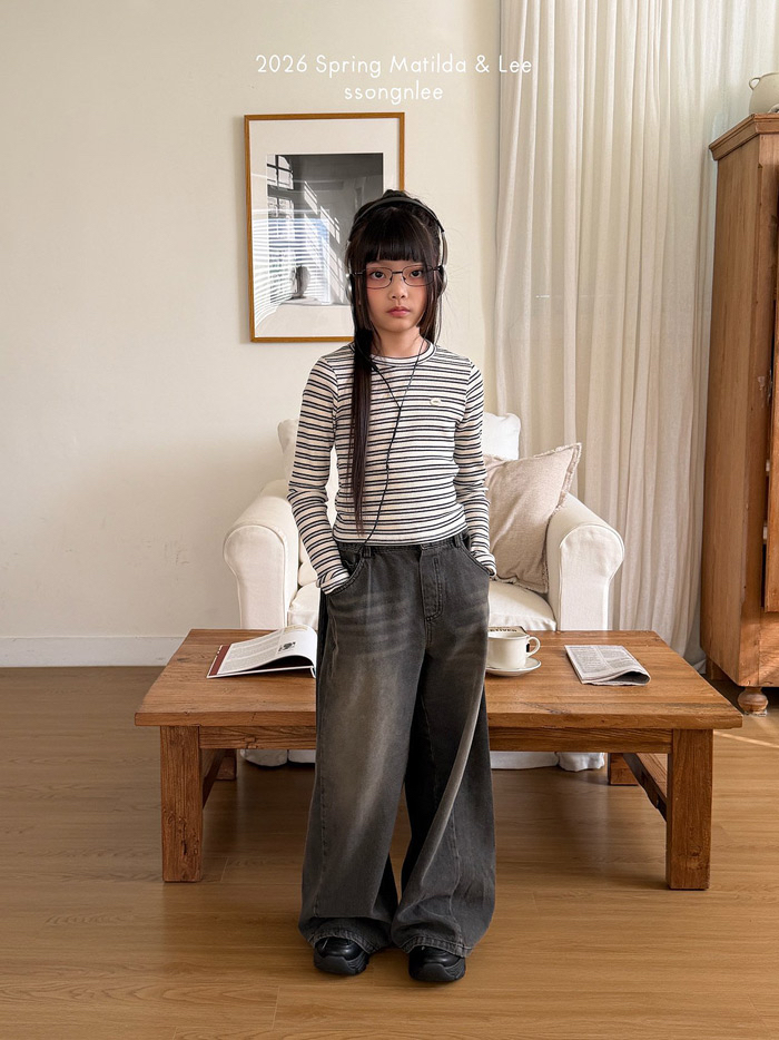 🇰🇷Matilda&Lee tee