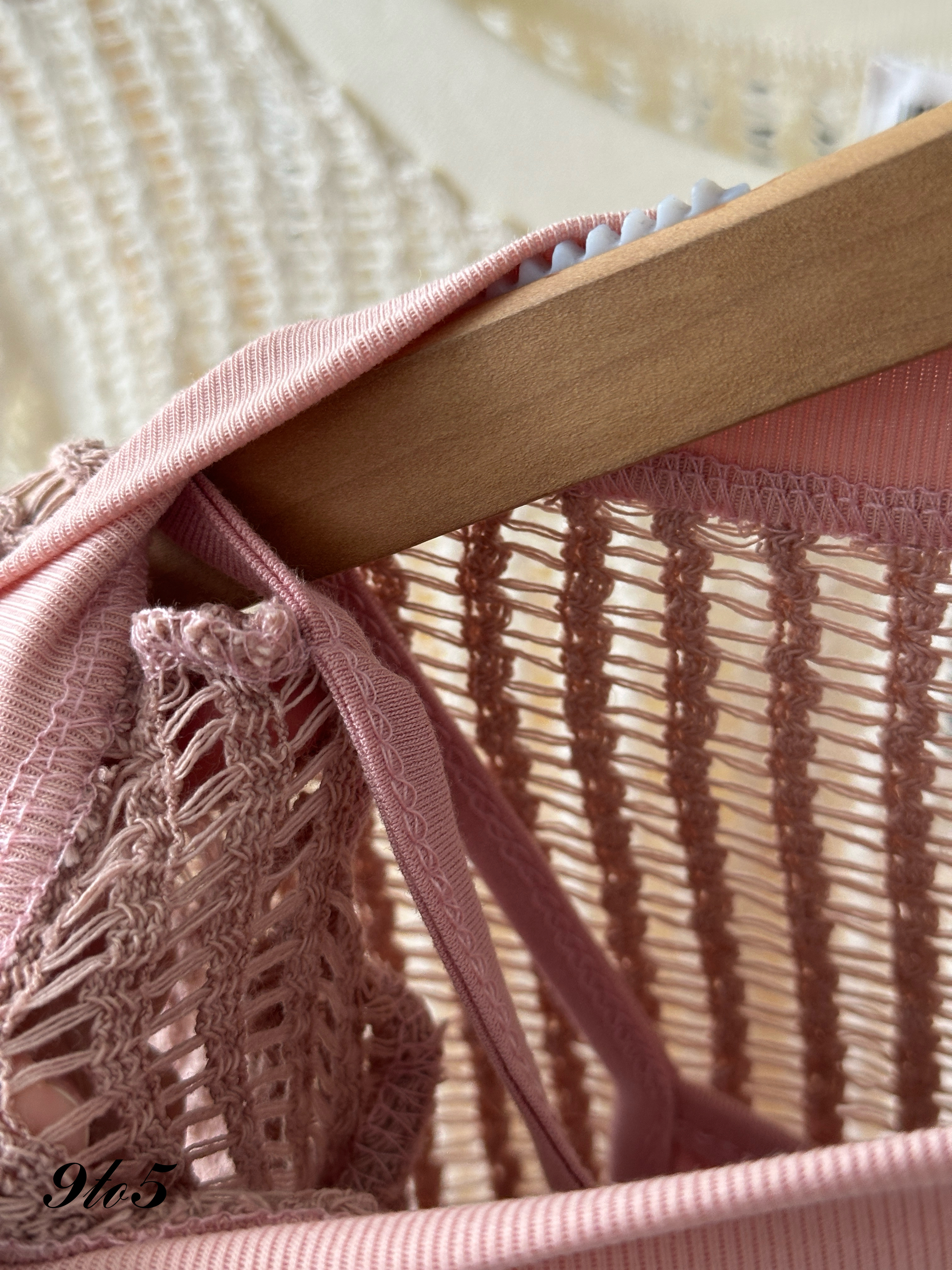 T4002 Open-knit Top - 4 Colors 