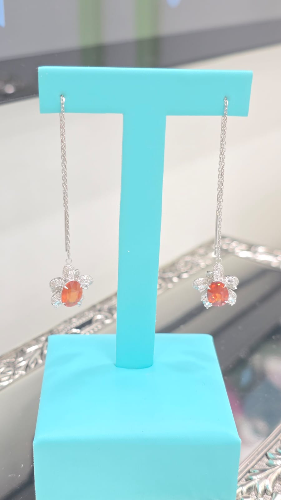 18K芬達鑽石耳線D:2ct