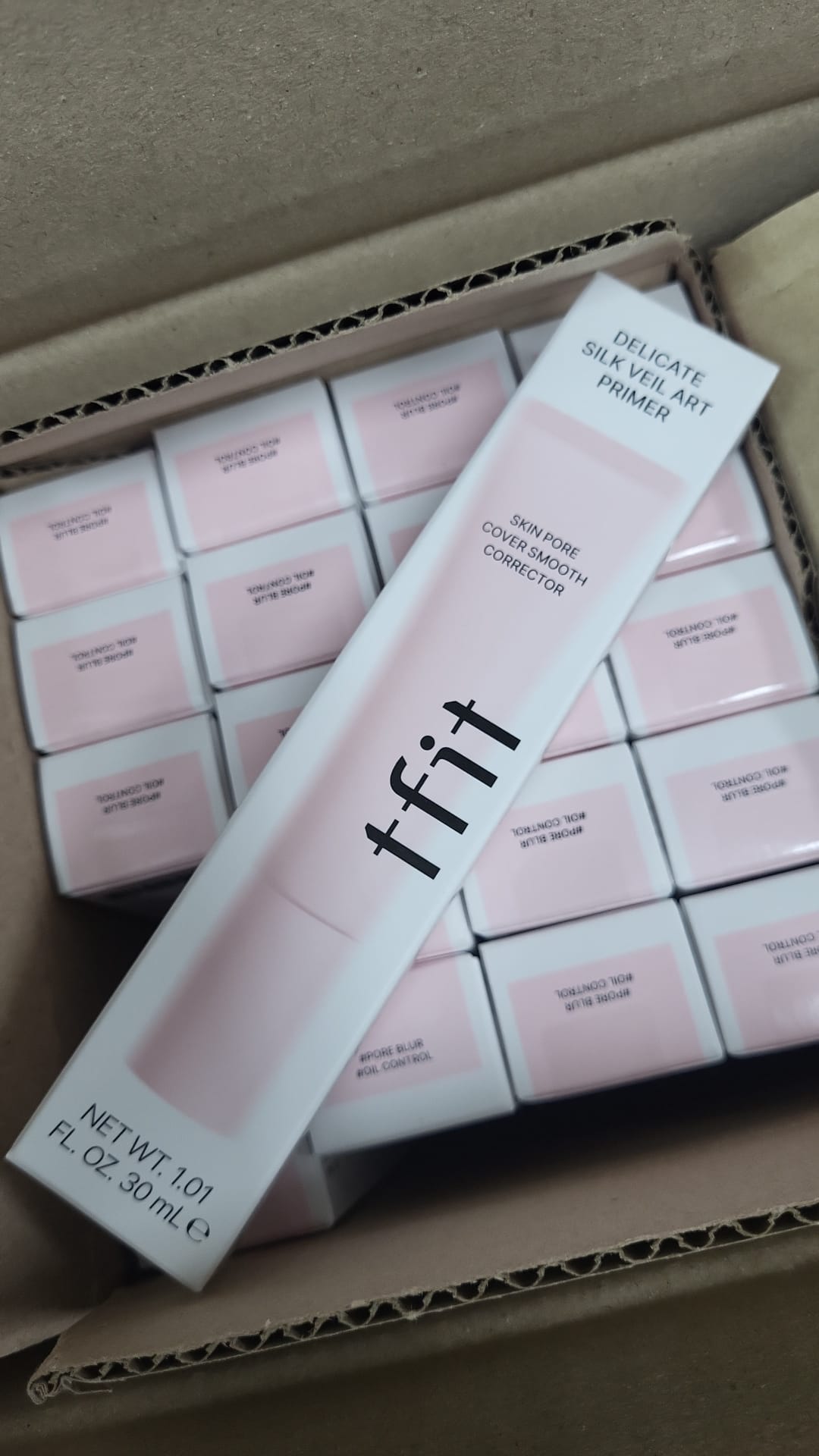 韓國🇰🇷TFIT裸妝妝前乳隱形毛孔隔離霜(30ml) (現貨品)