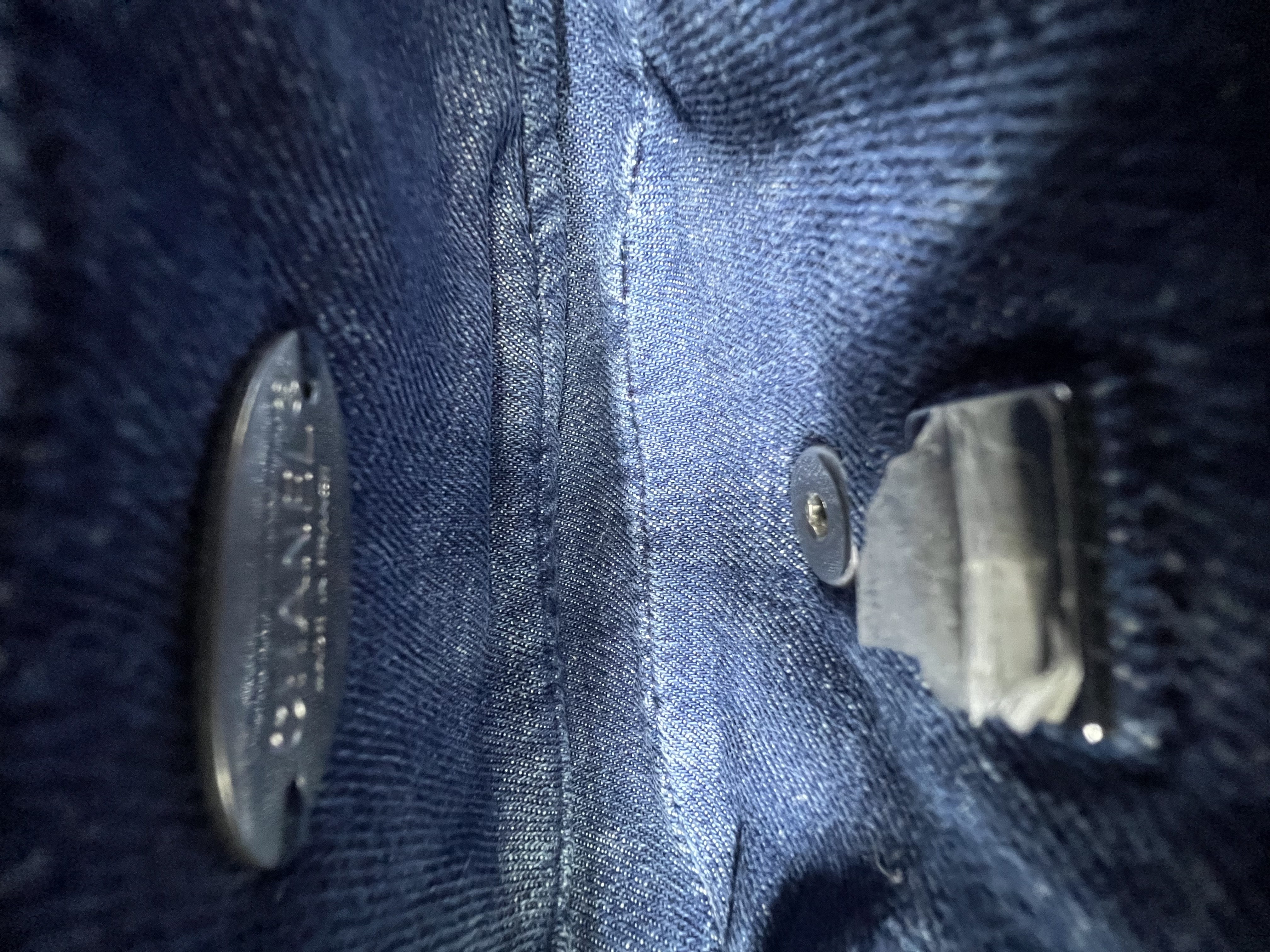 Pre-Owned CHANEL Coco Beach / Product Code: 26042110