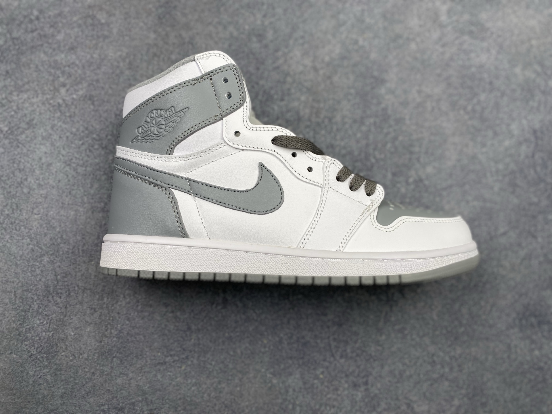 Nike Air Jordan 1 Retro High OG