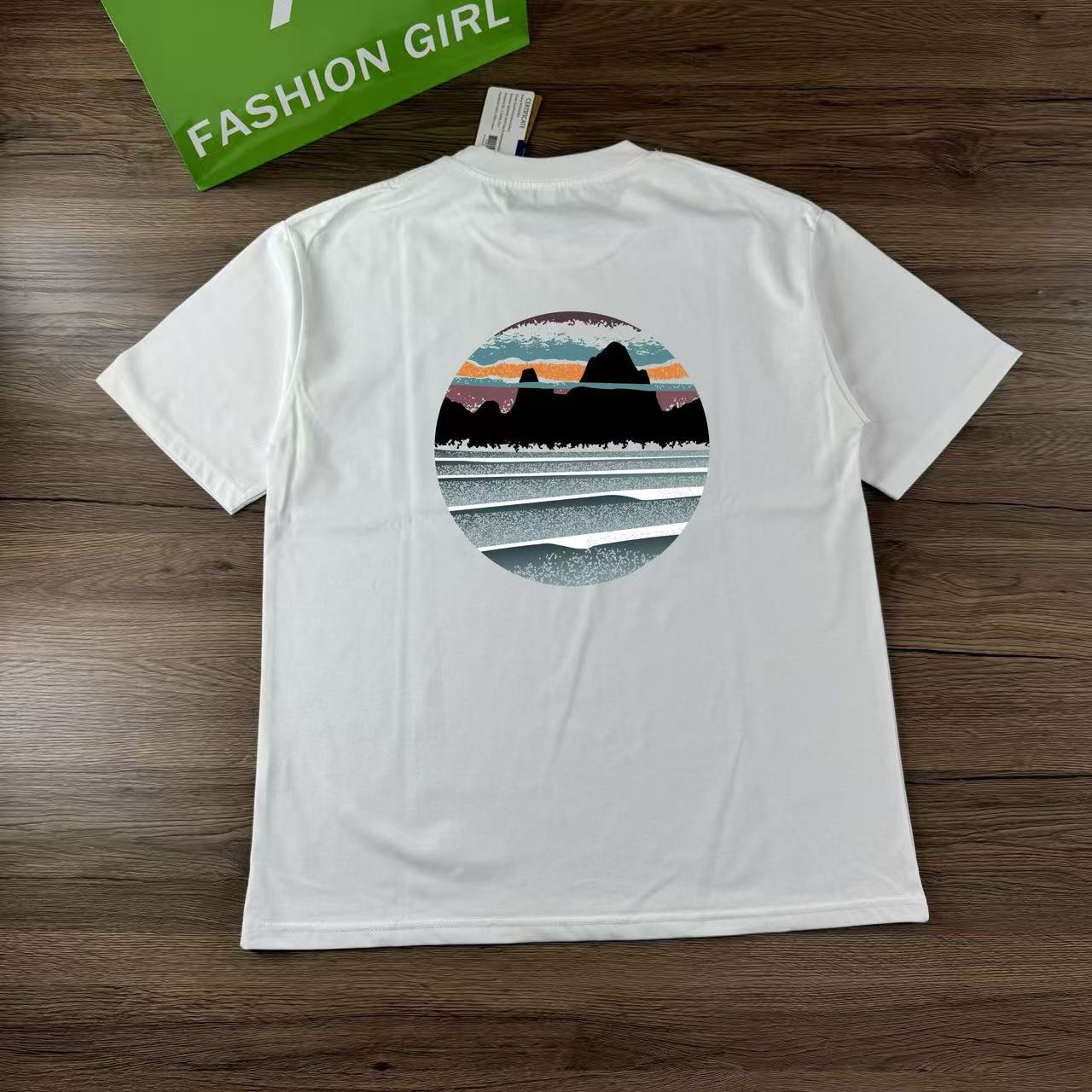 預訂 Pata gonia 夕陽山峰海浪短袖Tee