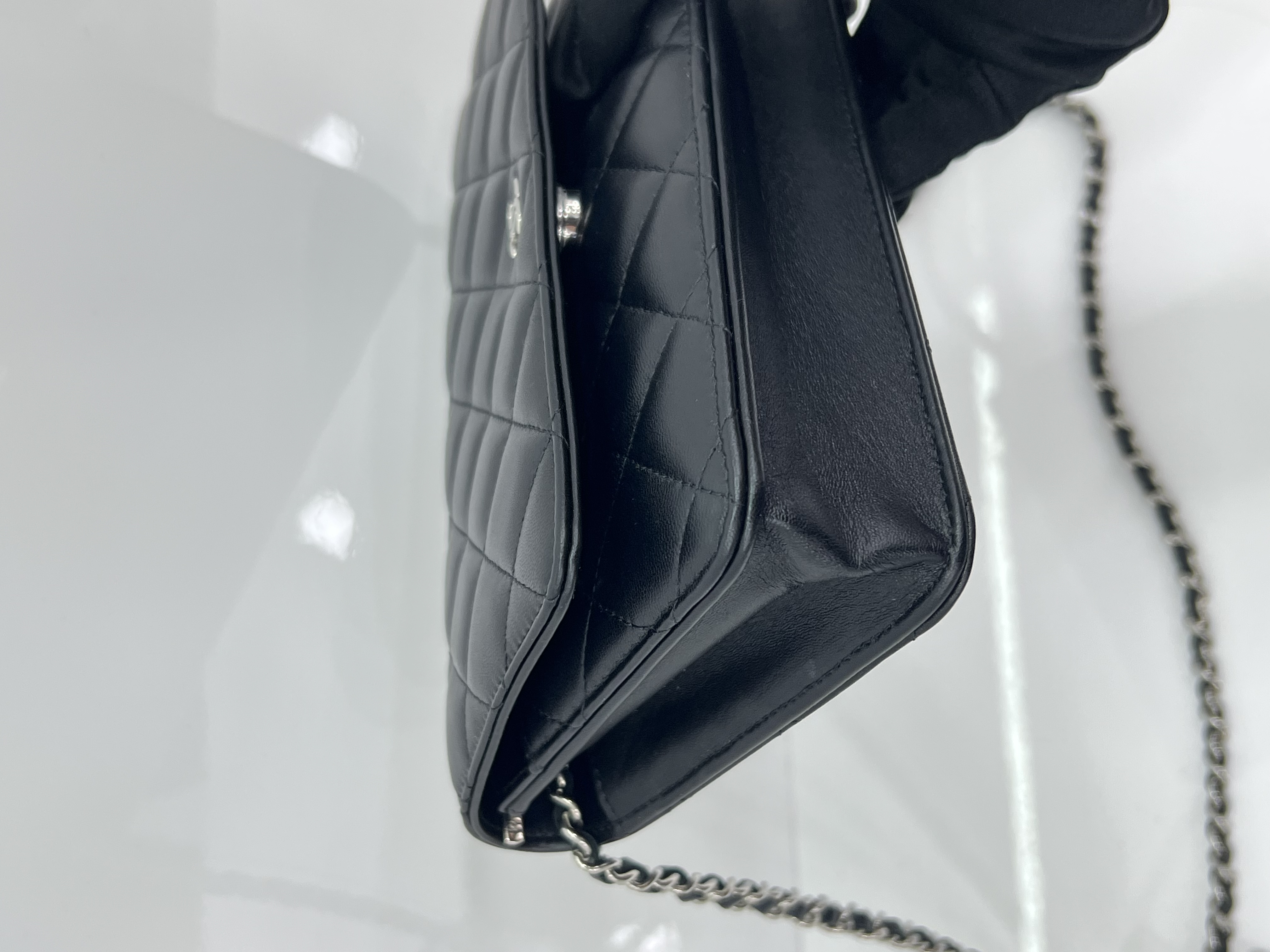 直播貨品 |  [1個-$100 2個-$300］ EE08