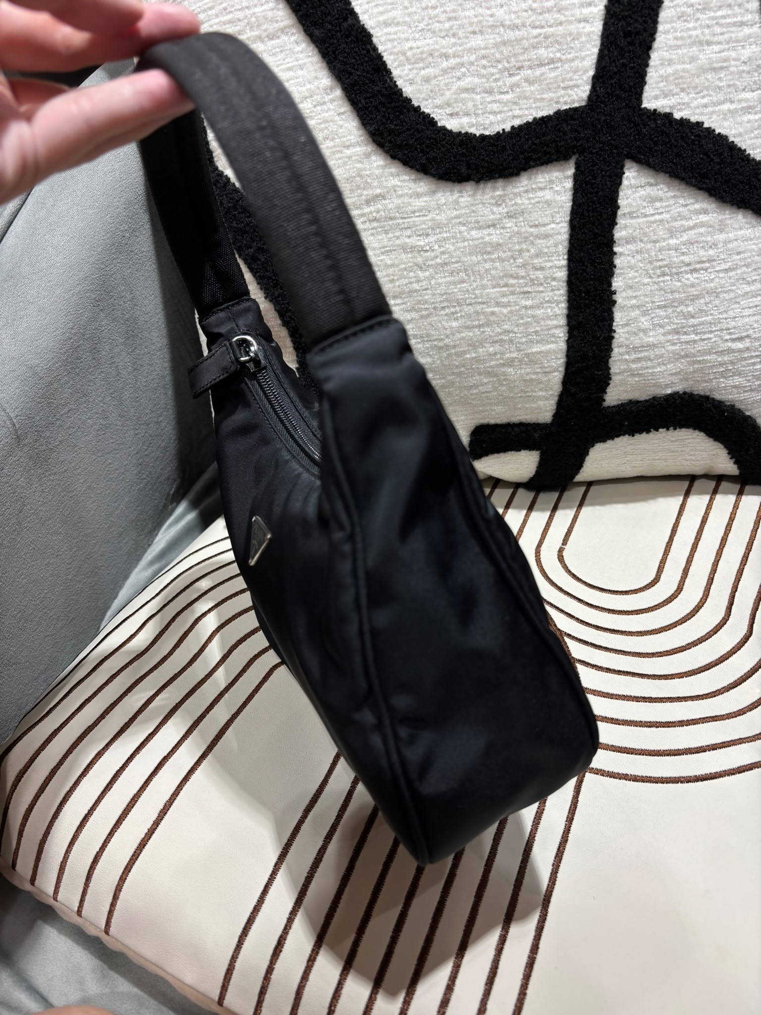 Prada nylon hobo nylon Shoulder Bag 100%Authentic,98%new✅dust bag 