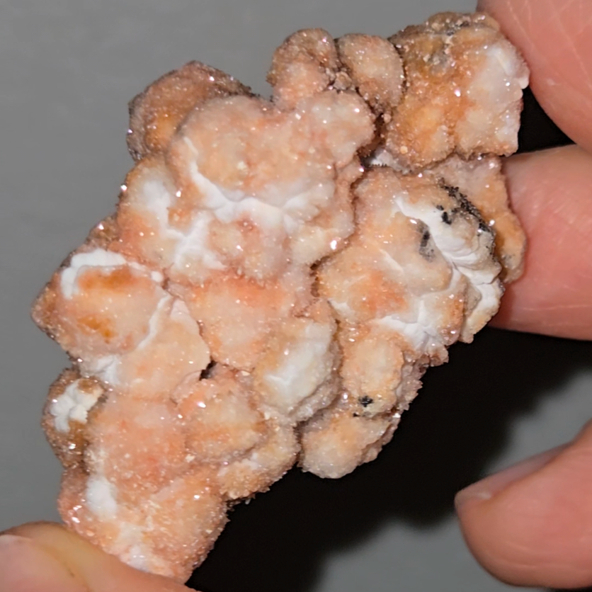 Popcorn selenite with intense sparkles - SEL31