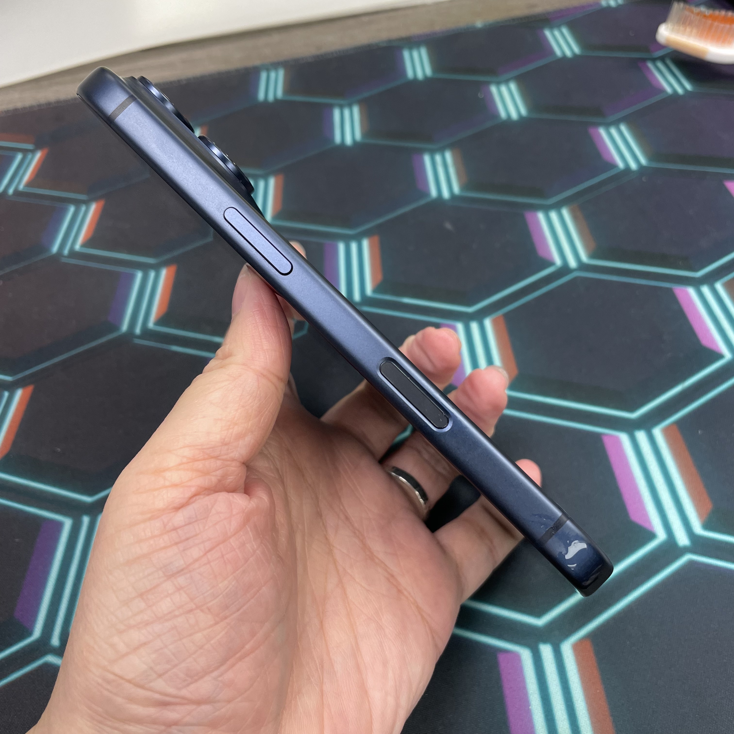 *7947 17 pro 完美機 256GB 電100 藍色 blue