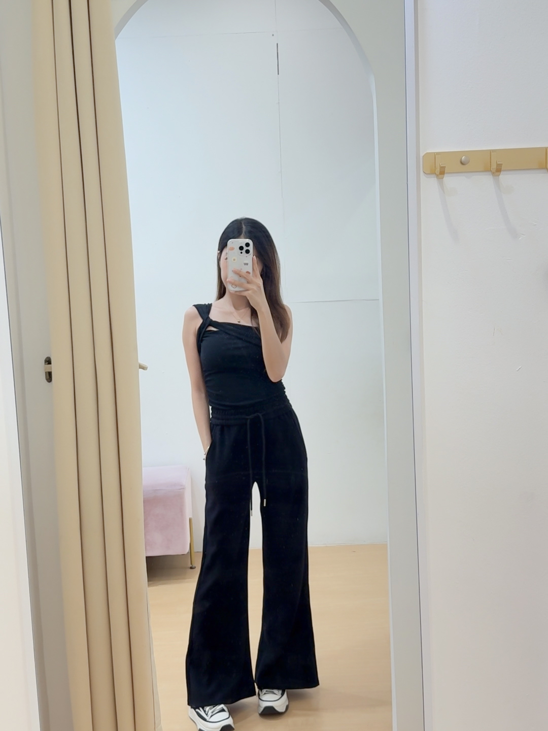 单肩气质修身背心上衣 R2971