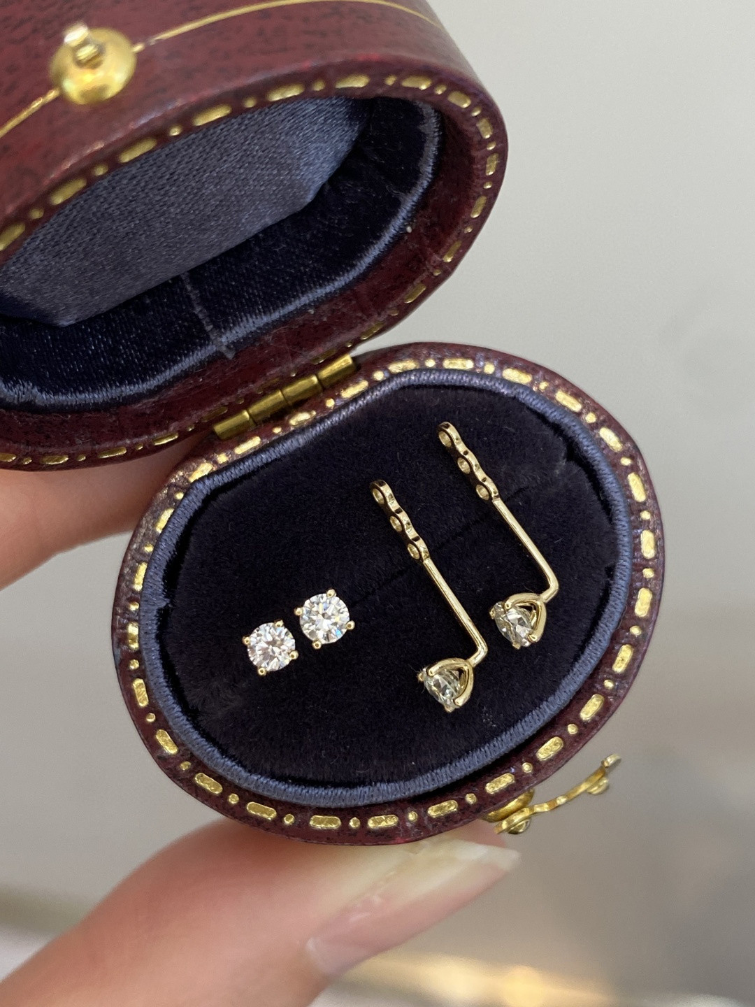18K Diamond Earrings 