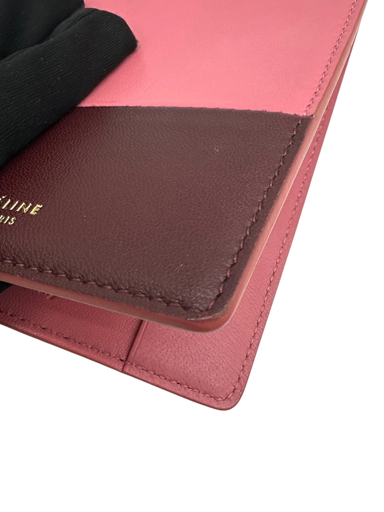 Pre-owned Celine passport holder / Product Code: 061914