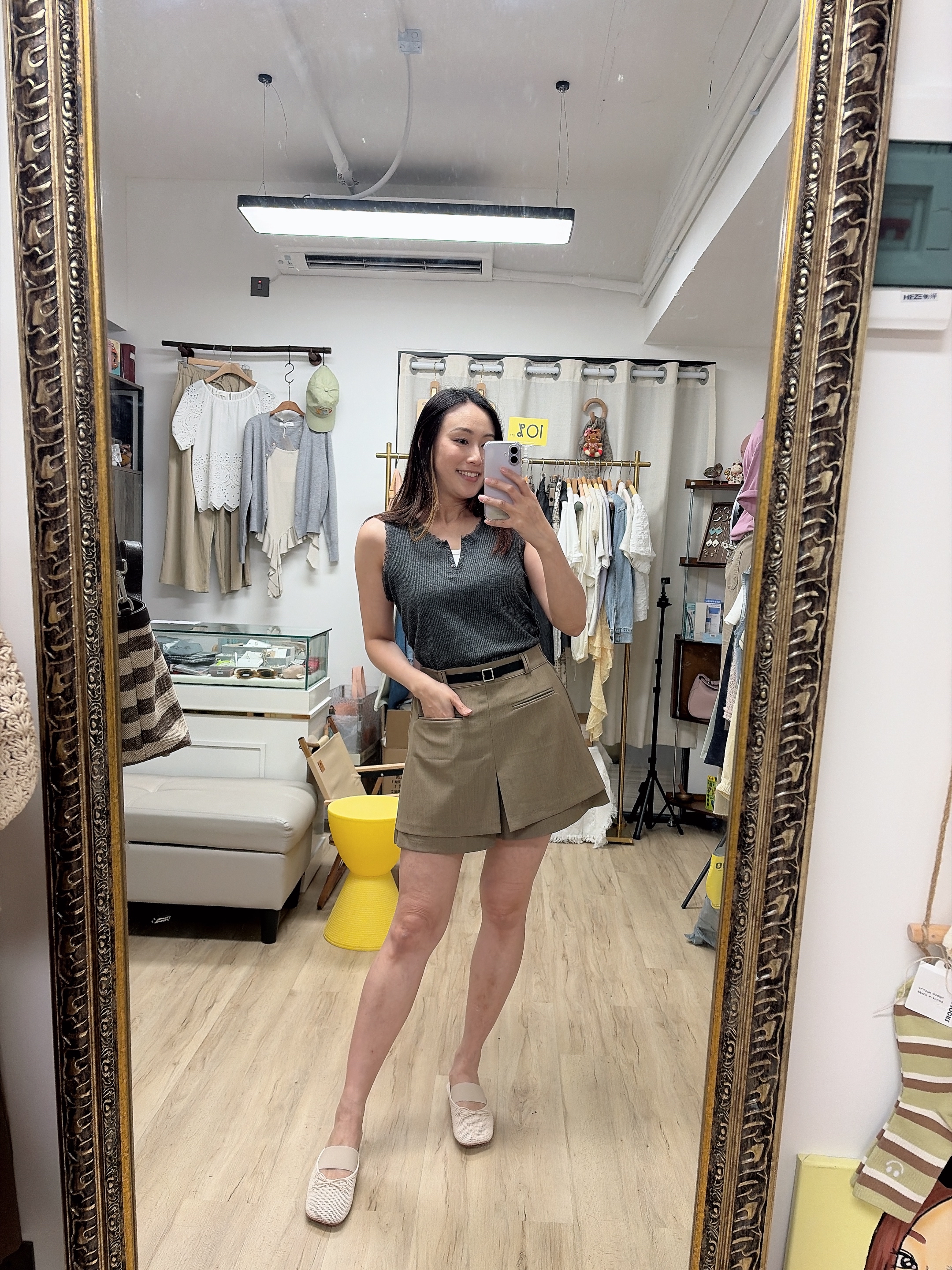 Lace 邊顯瘦背心