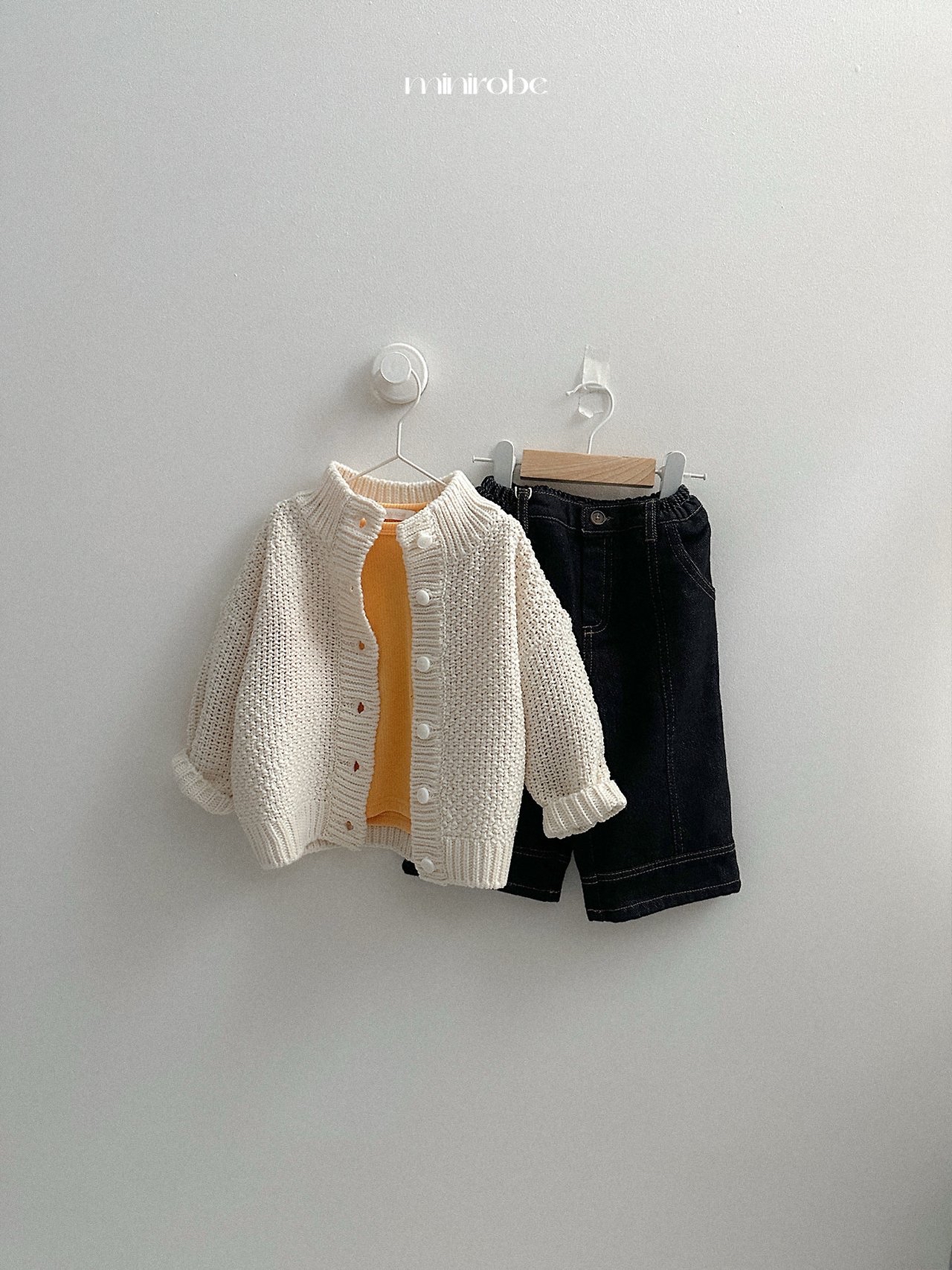 Mnirobe | Yoplait Ribbed T-Shirt