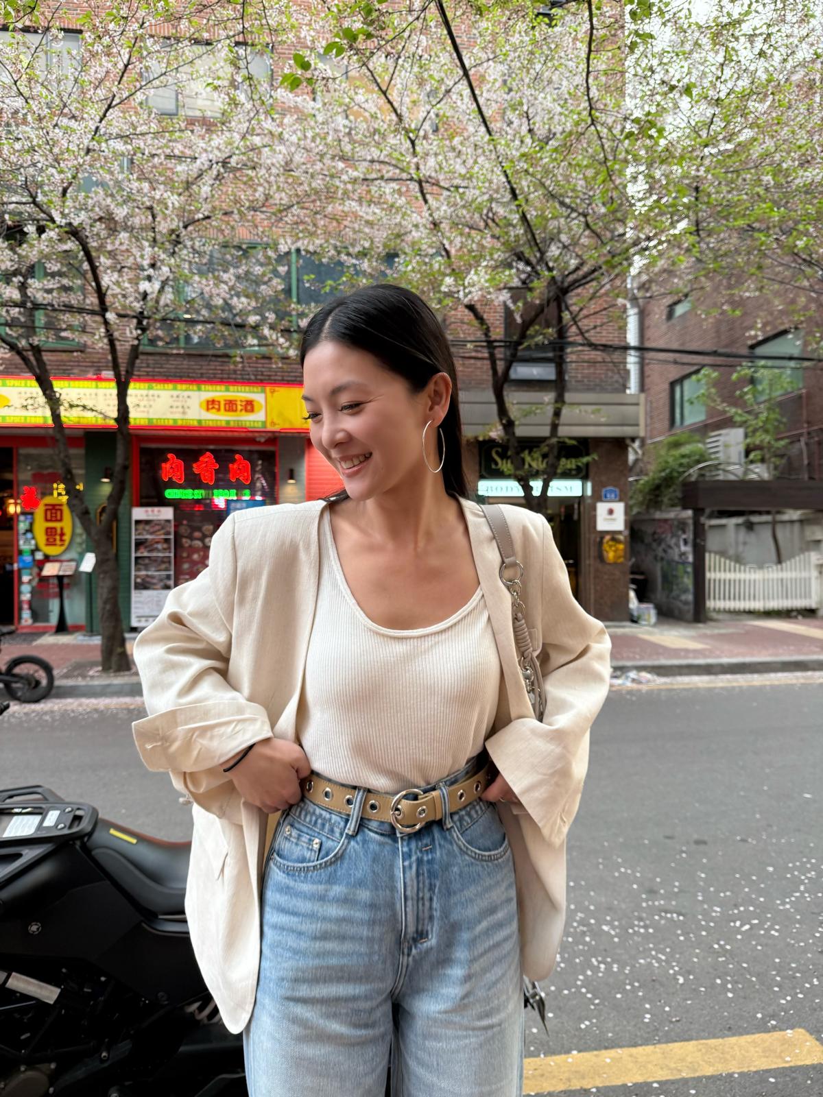 F31 混棉麻西裝褸