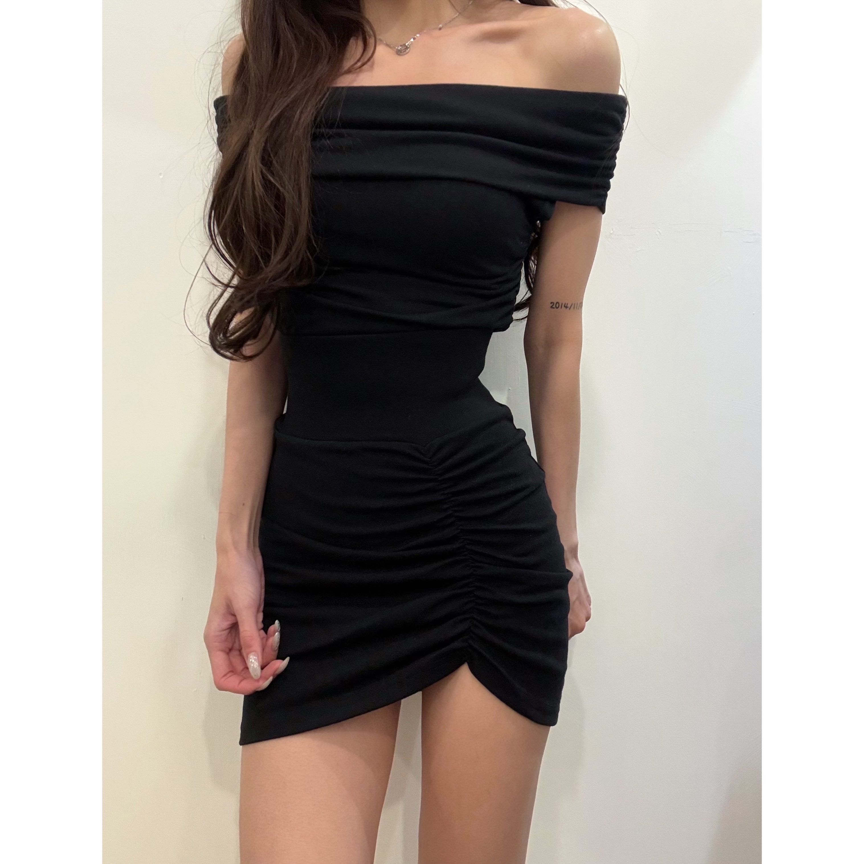 新品價4月10截單🤍《O/S SLIM FIT CROP》 2604C