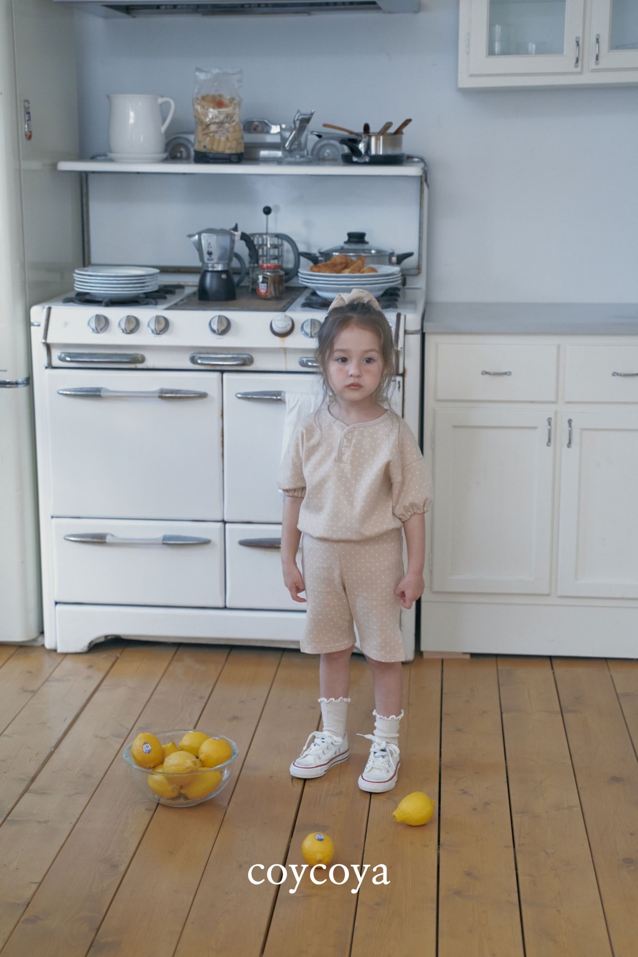 🌸預訂 韓國直送🌸🇰🇷COYCOYA兩色波點鈕扣短袖上衣