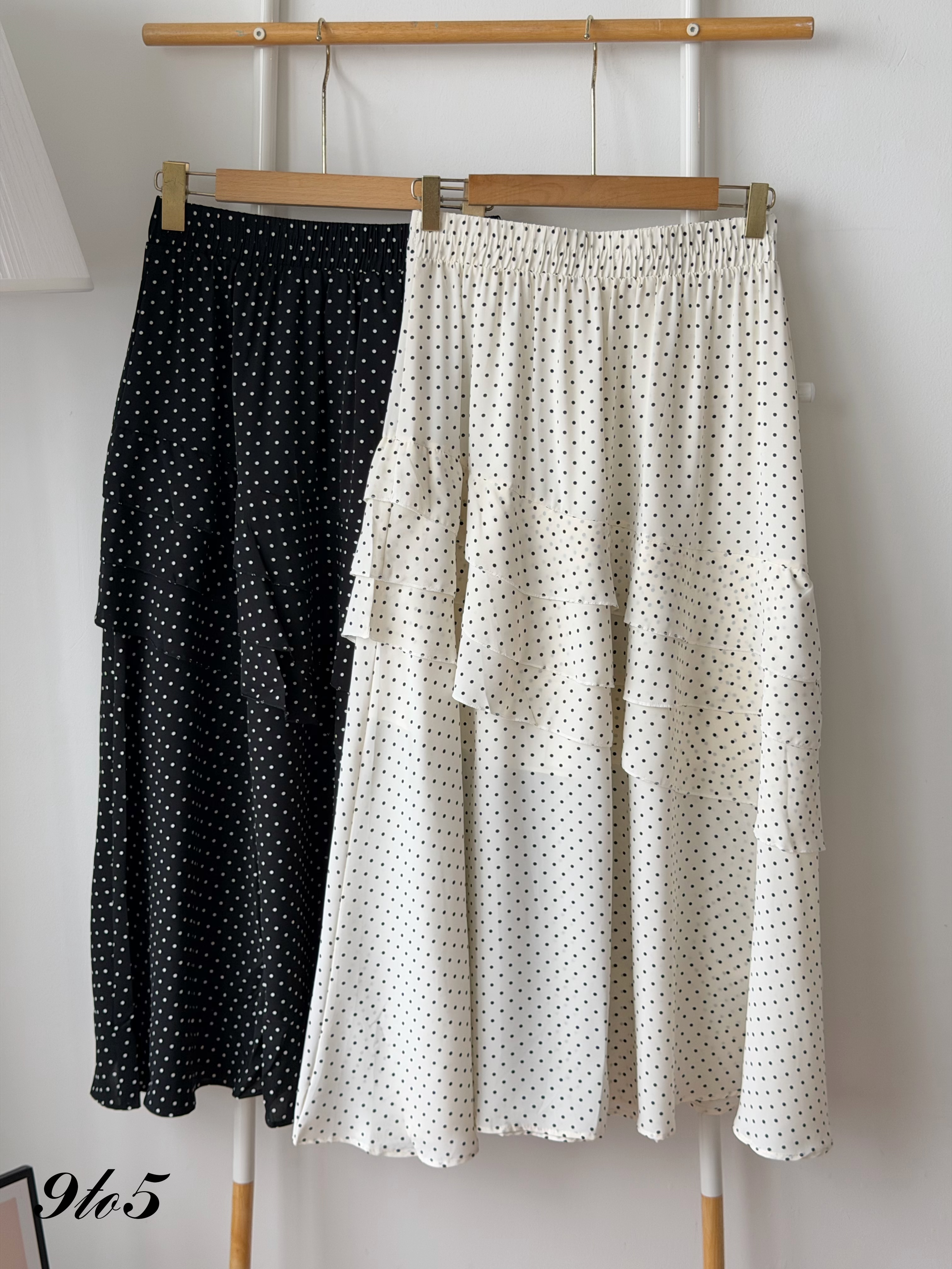 S2016 Irregular Layered Polka Dot Skirt - Black & White