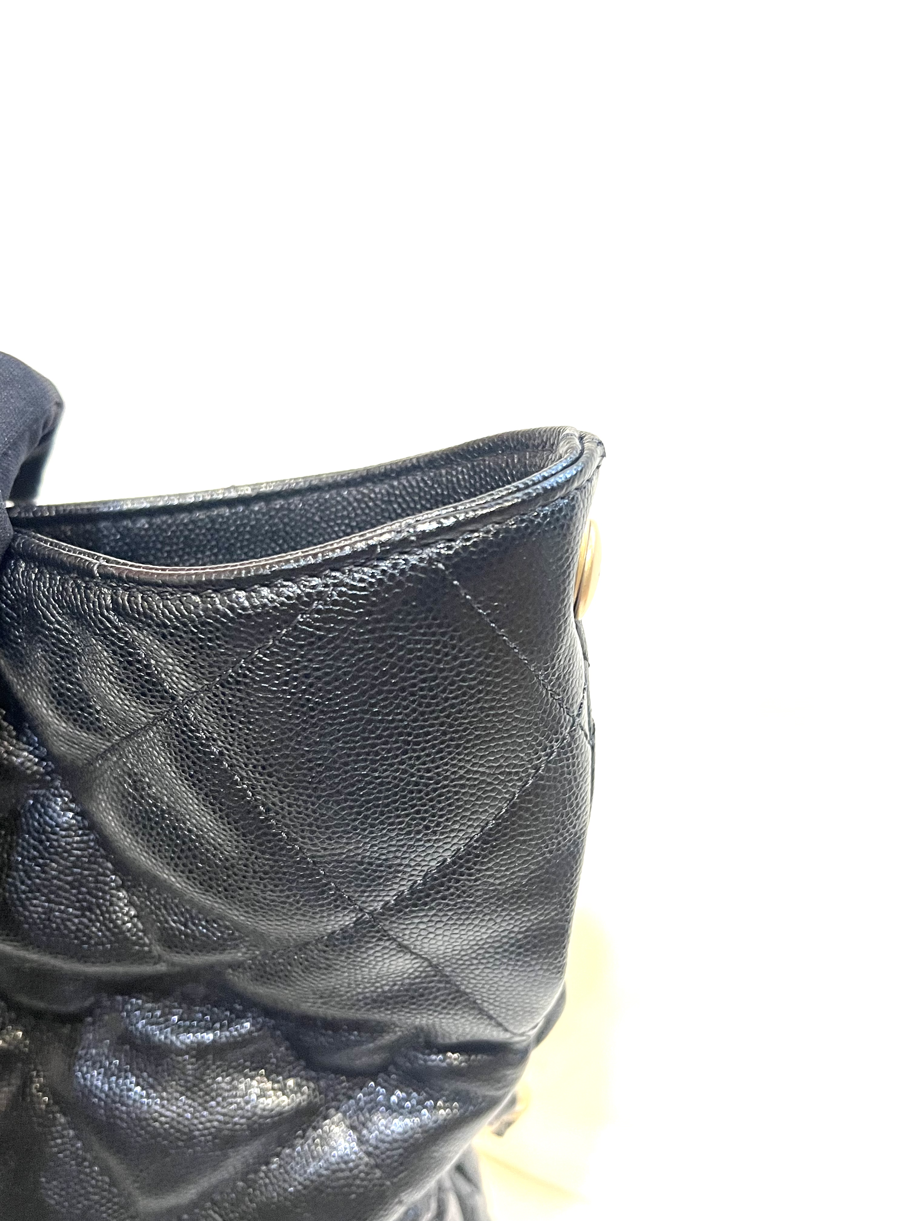 Pre-Owned CHANEL Hobo Bag / Product Code: 26041657