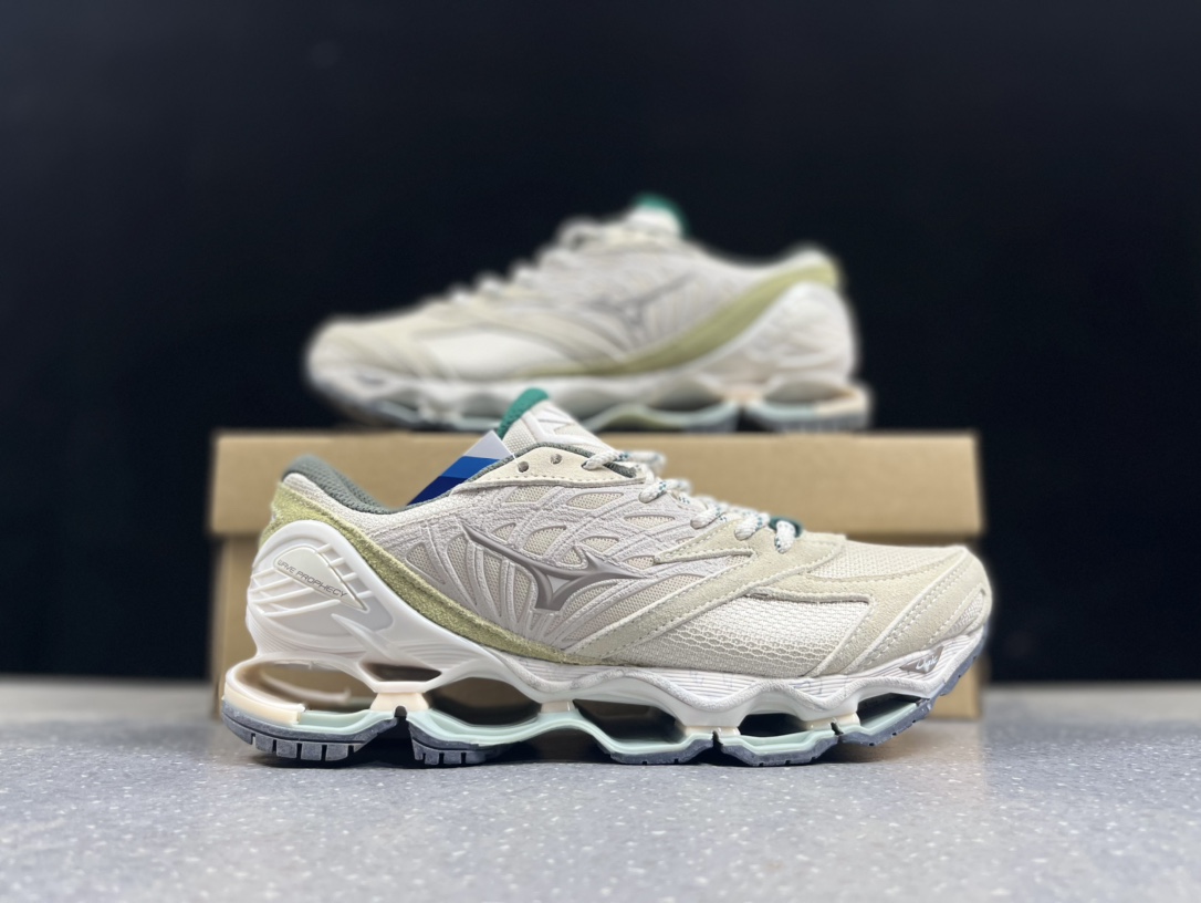 Mizuno Wave Prophecy LS 