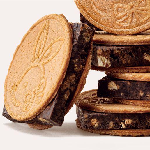 日本直送【鎌倉五郎-焦糖堅果脆脆三重奏 厚切朱古力夾心 薄脆法蘭酥餅10入】