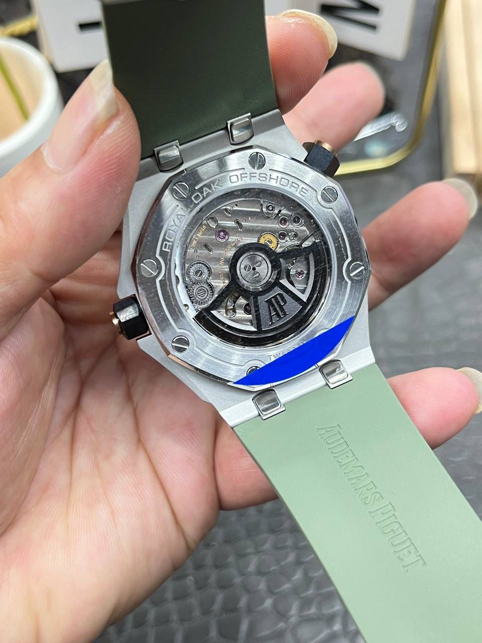 爱彼皇家橡树离岸型系列绿色橡胶表带男士自动机械腕表