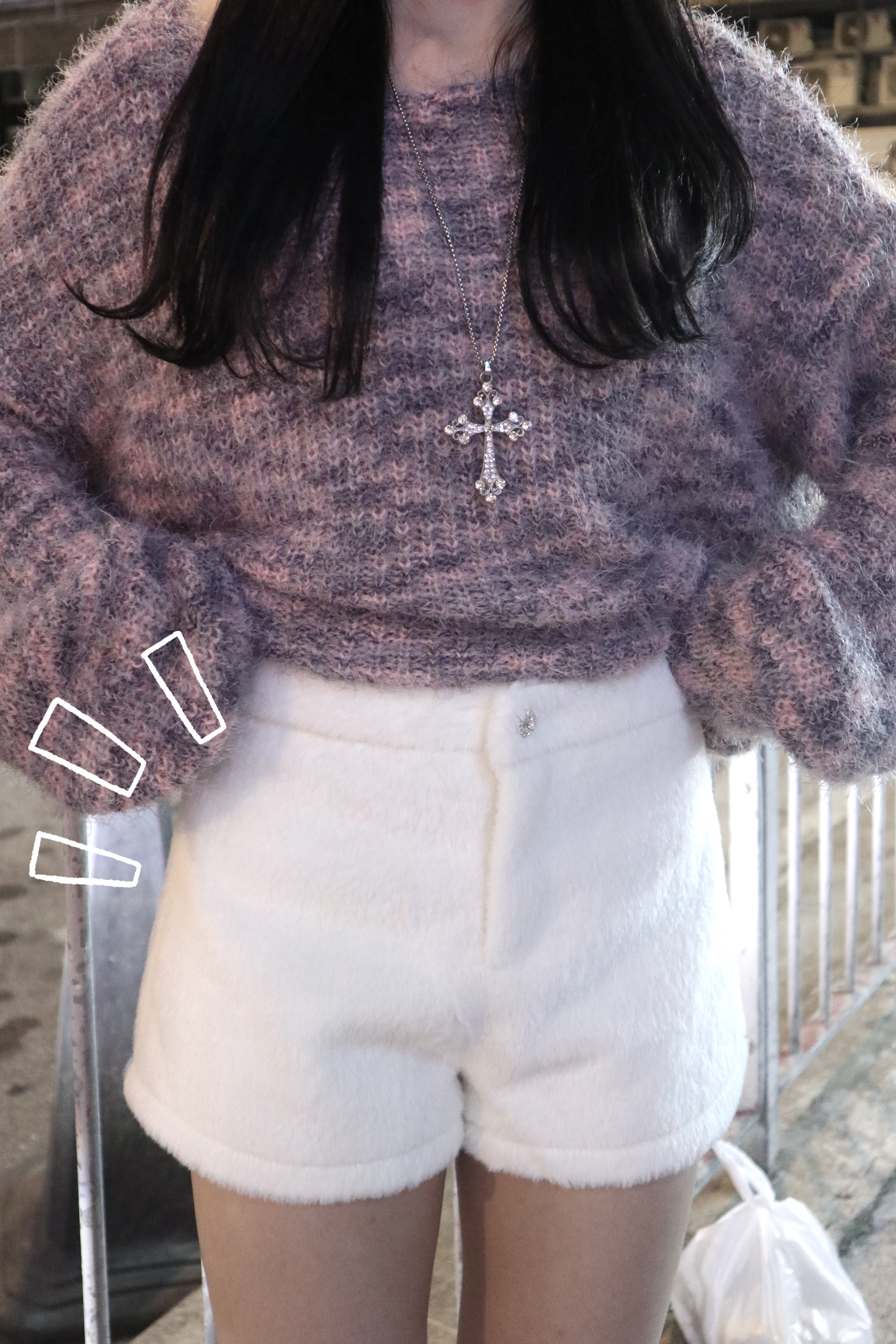 韓國秋冬新貨！修身顯瘦毛毛短褲(襯boot 🆗 )